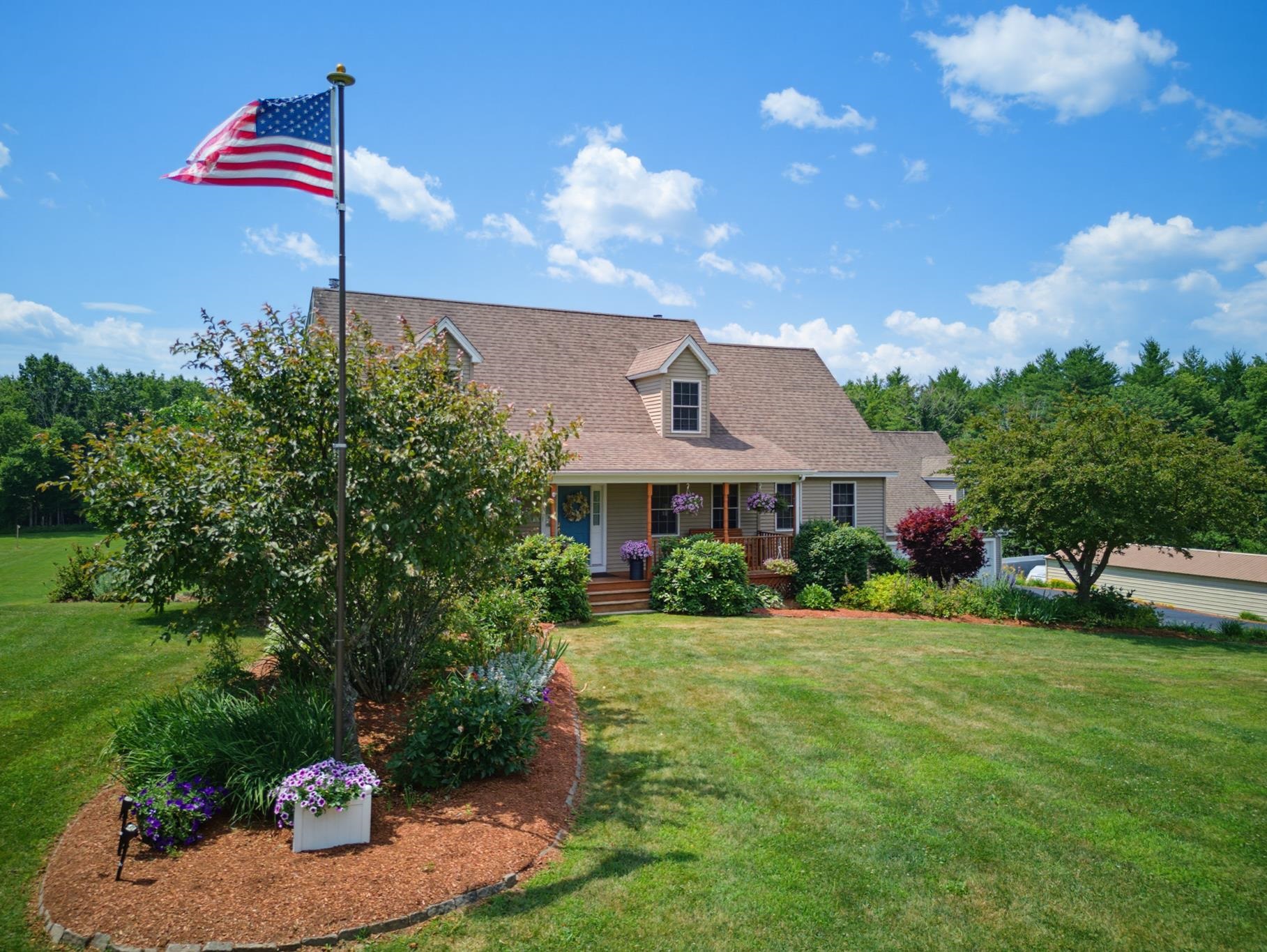 50 Range Rd, Pittsfield, NH 03263