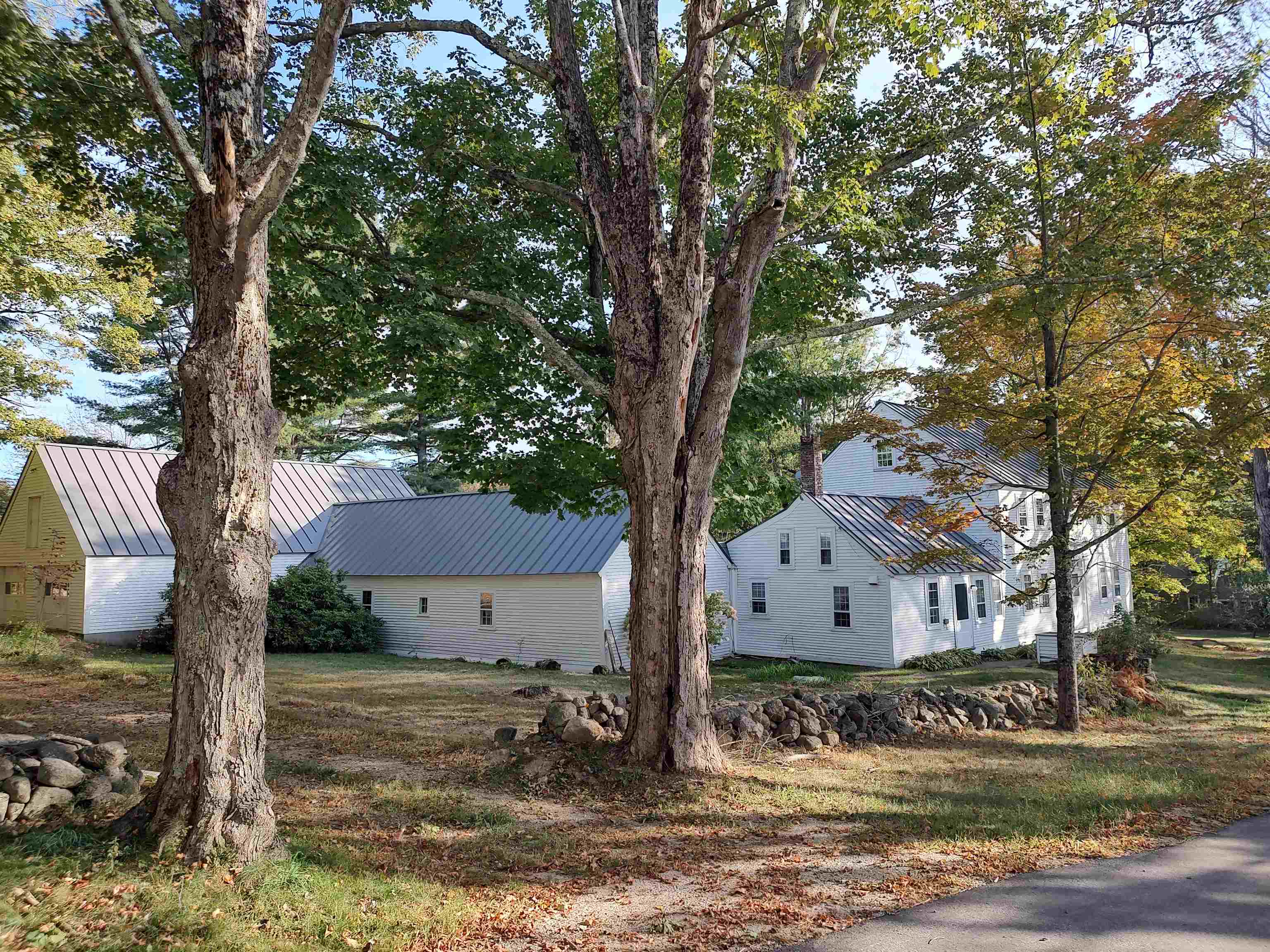 21 Trask Mountain Rd, Wolfeboro, NH 03894