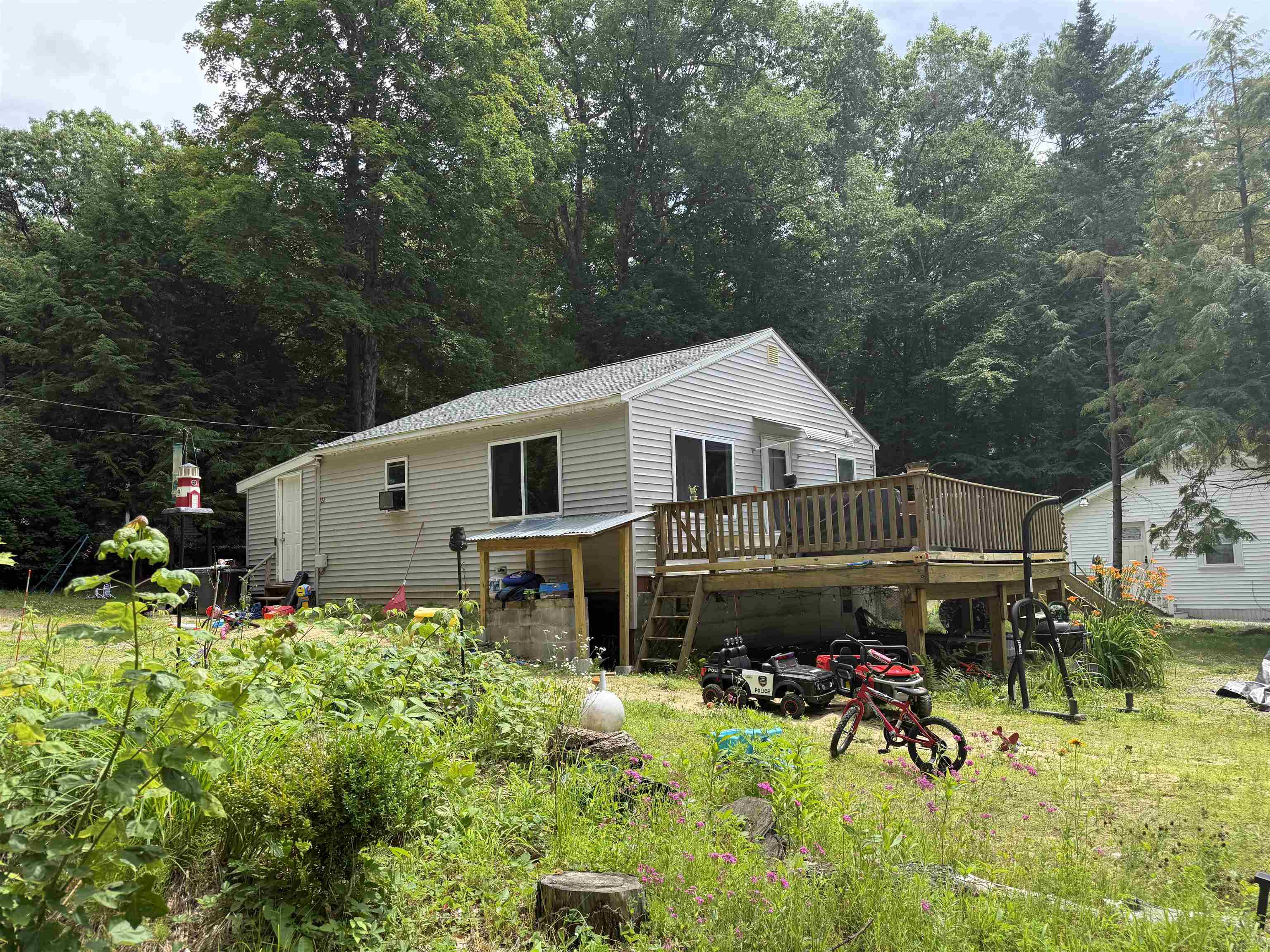 22 Chestnut Ave, Gilmanton, NH 03837