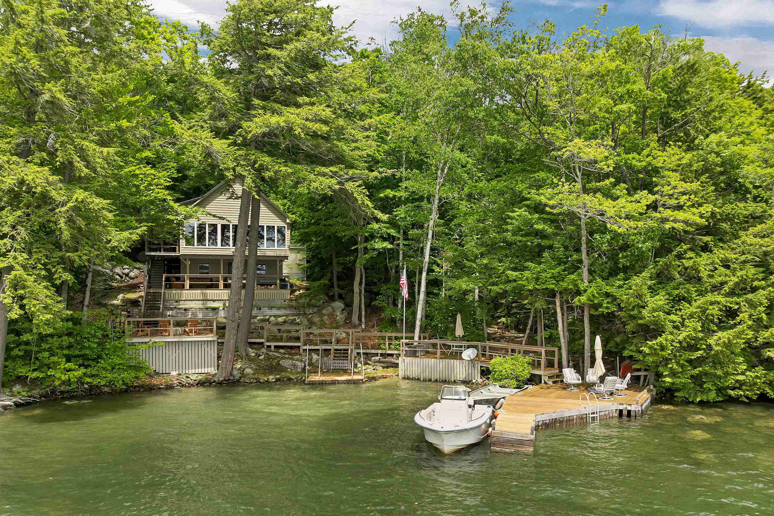 3 Terrace Pines Rd, Ossipee, NH 03814
