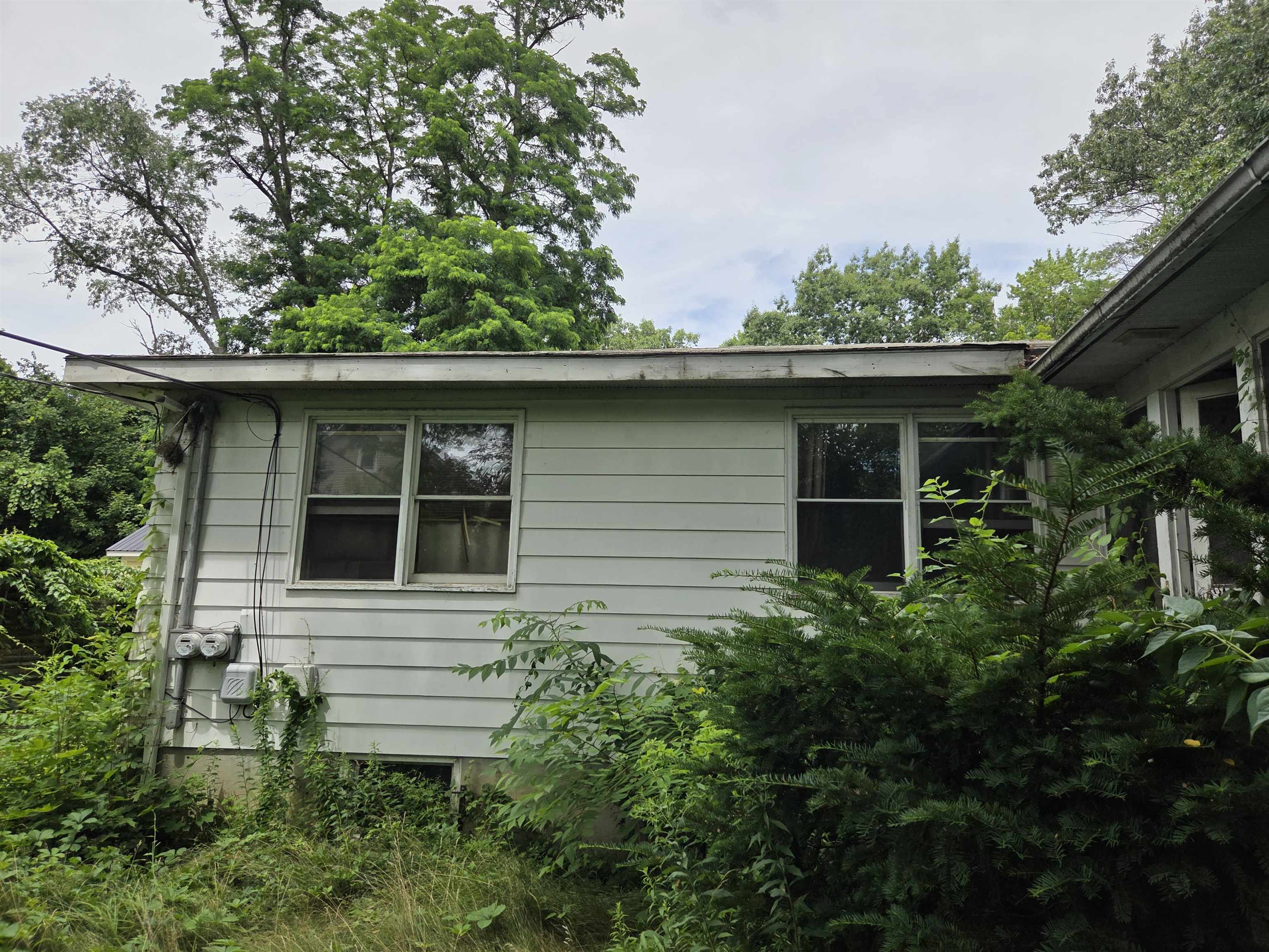 39 Penacook St, Concord, NH 03301