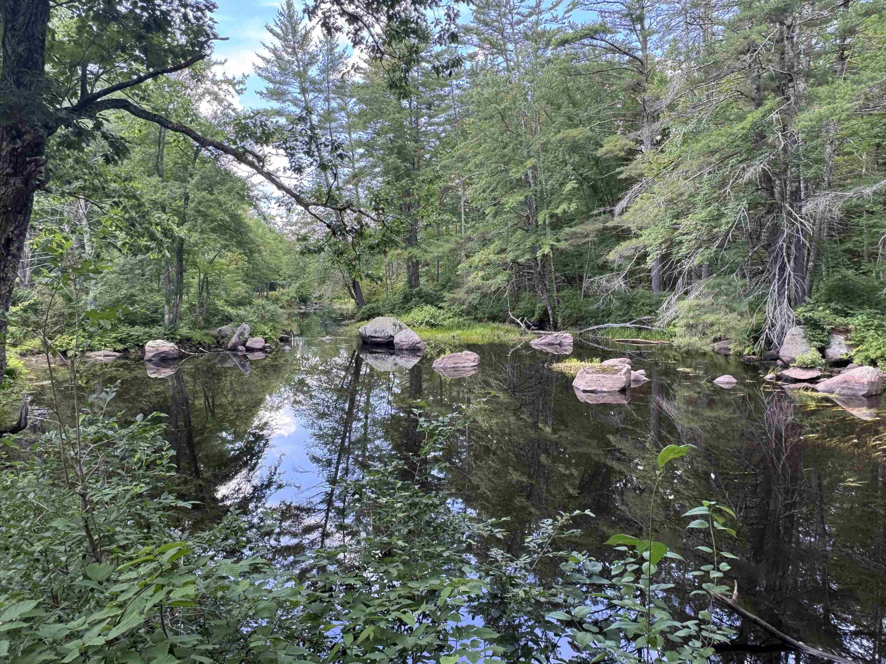 140 Parker Mountain Rd, Barrington, NH 03825