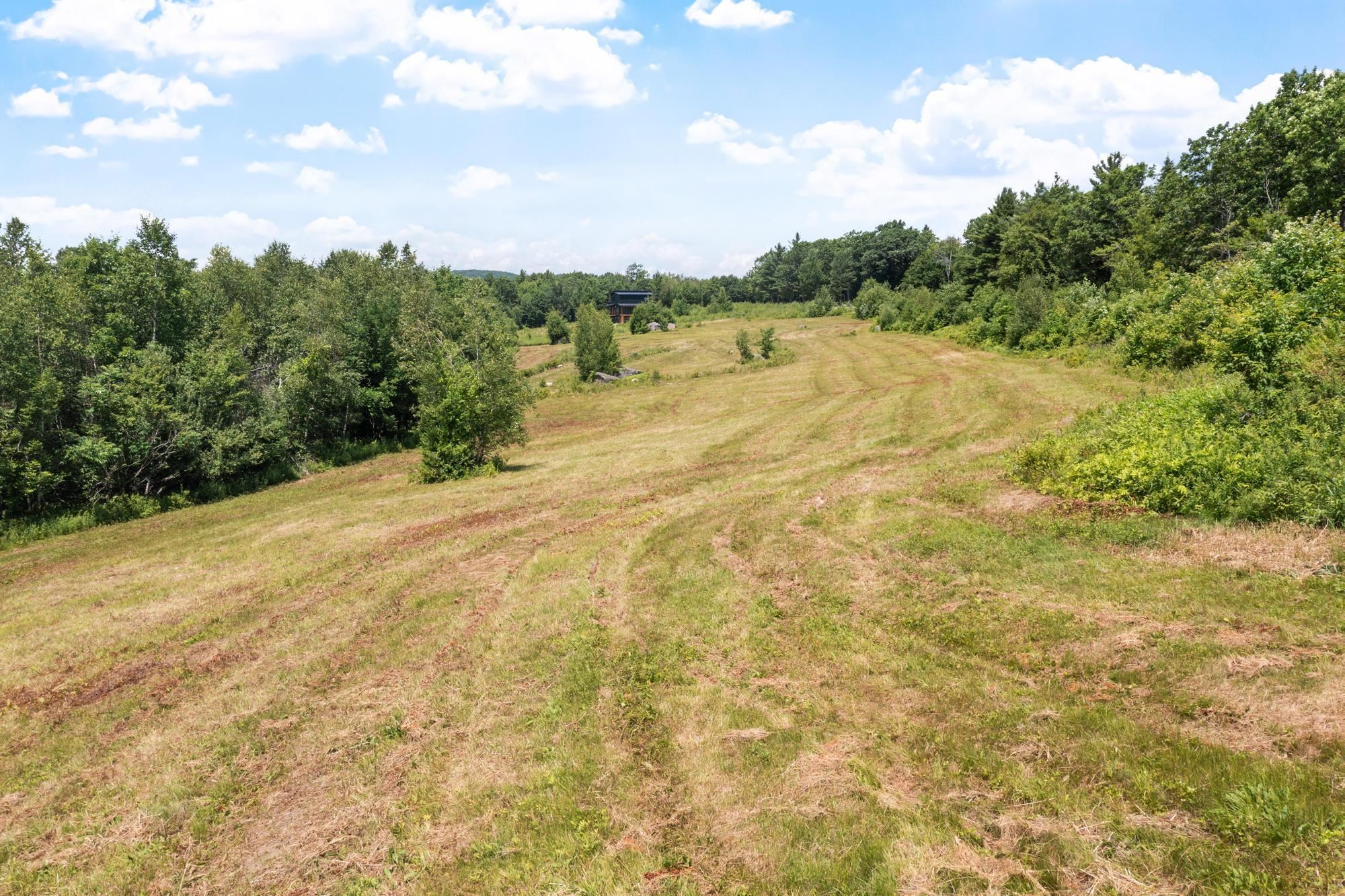 Kimball Hill Rd, Hillsborough, NH 03244