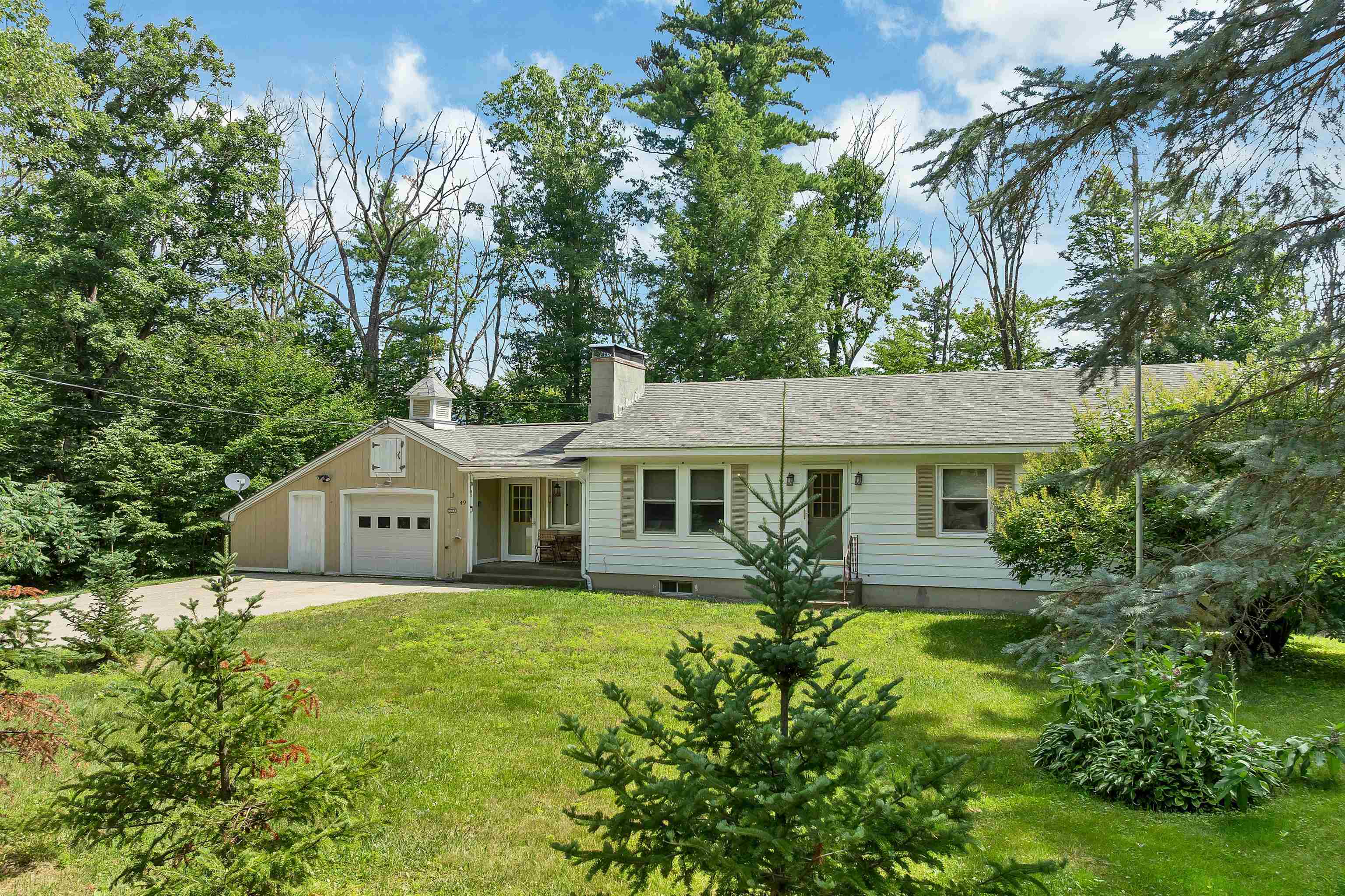 49 Merrill Dr, Conway, NH 03860