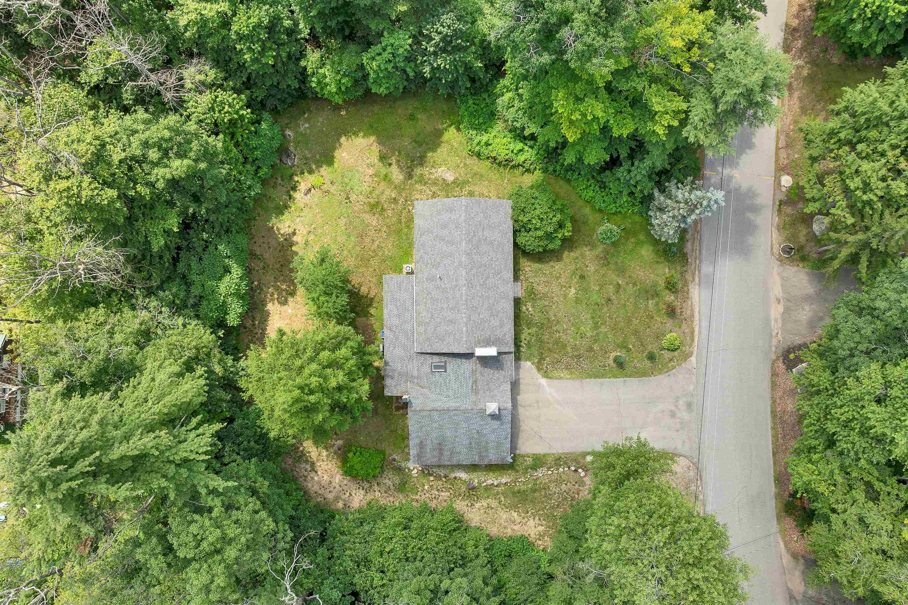 49 Merrill Dr, Conway, NH 03860