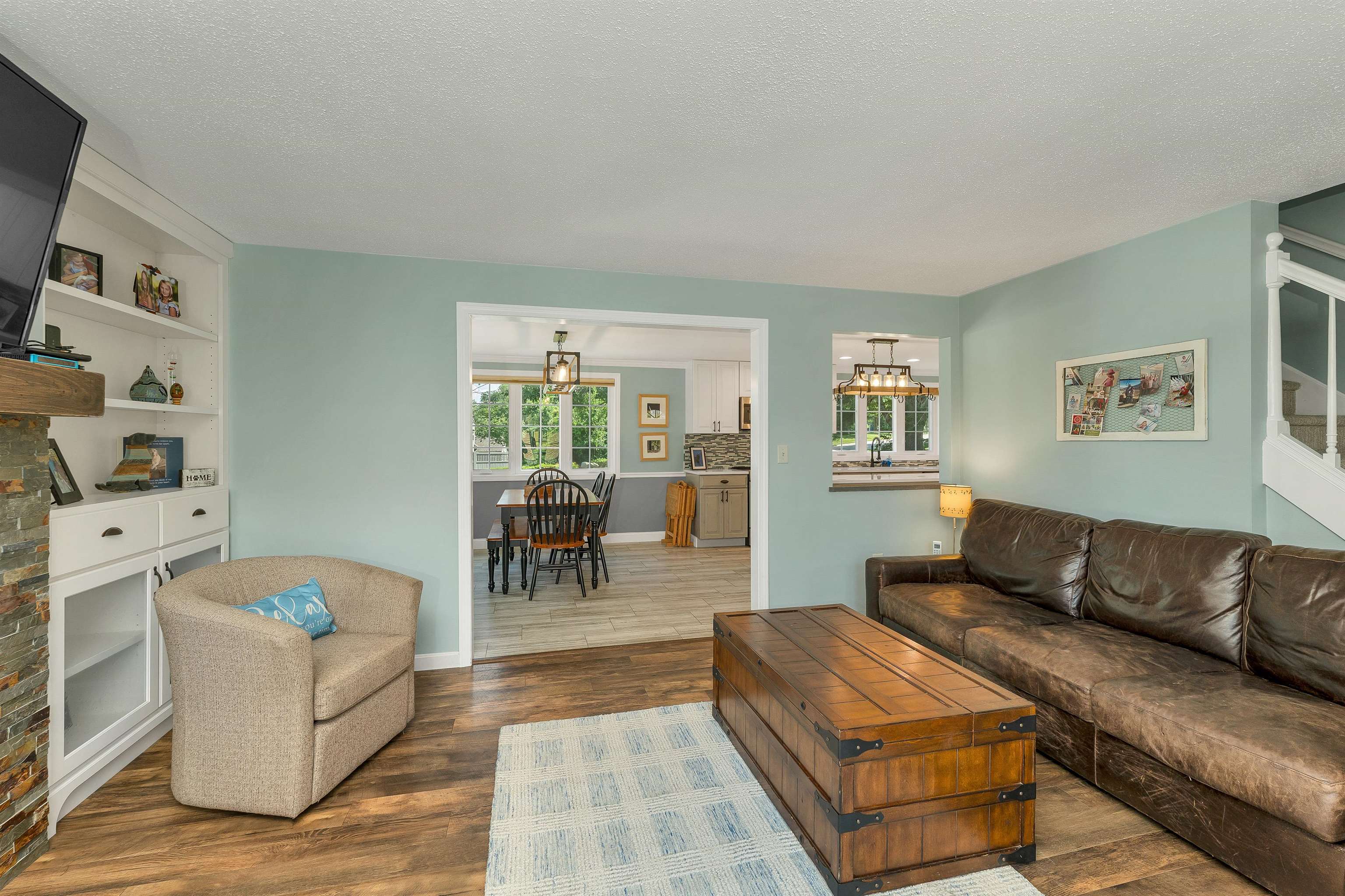 53 Garden Circle, Laconia, NH photo 3