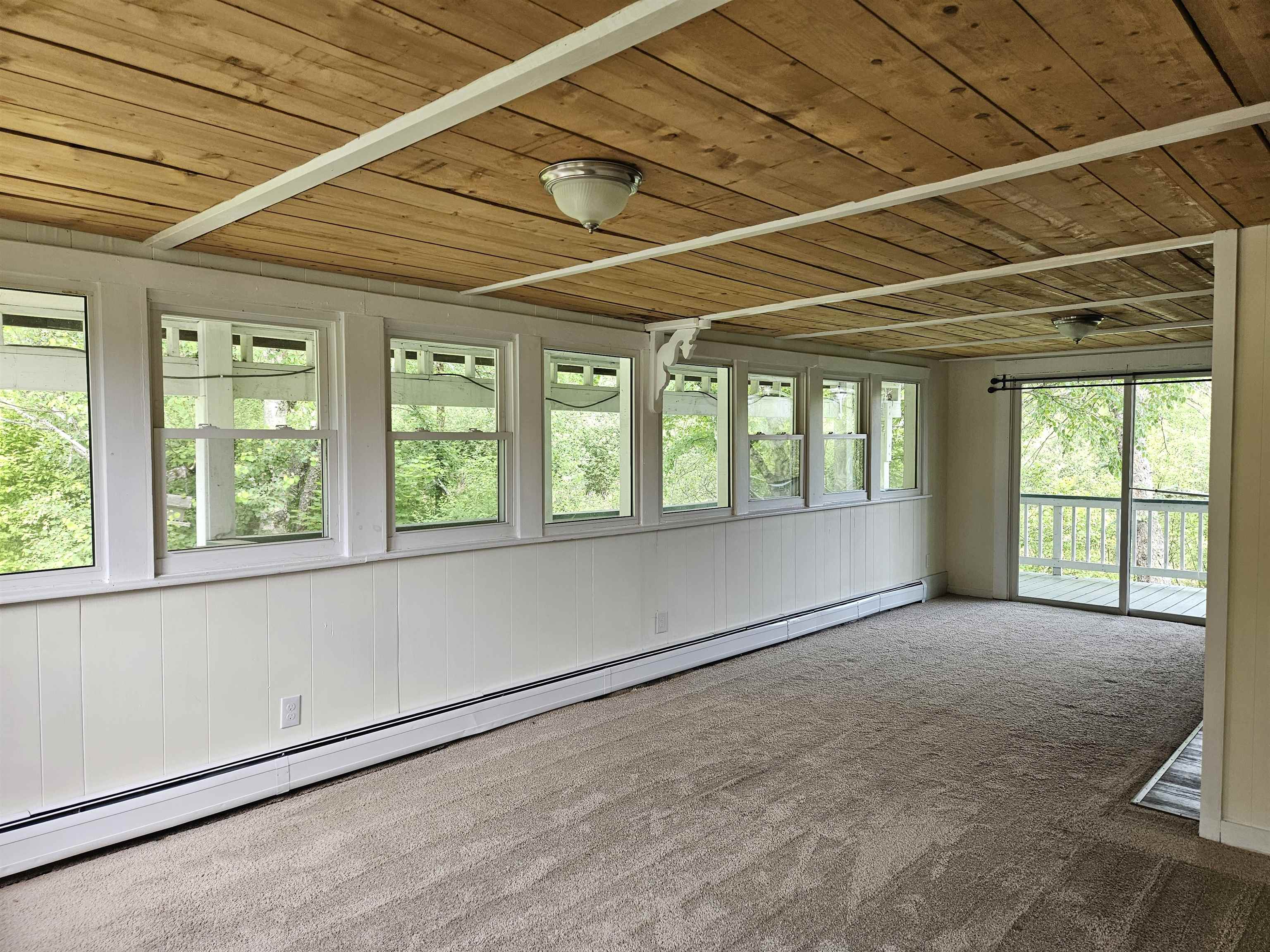 116 Mount Eustis Rd, Littleton, NH 03561