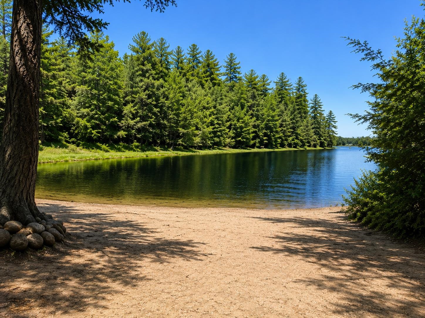 20 Jay Dr, Rindge, NH 03461
