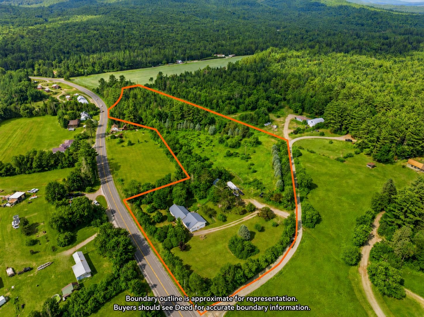 11 Mountain View Rd, Stratford, NH 03590
