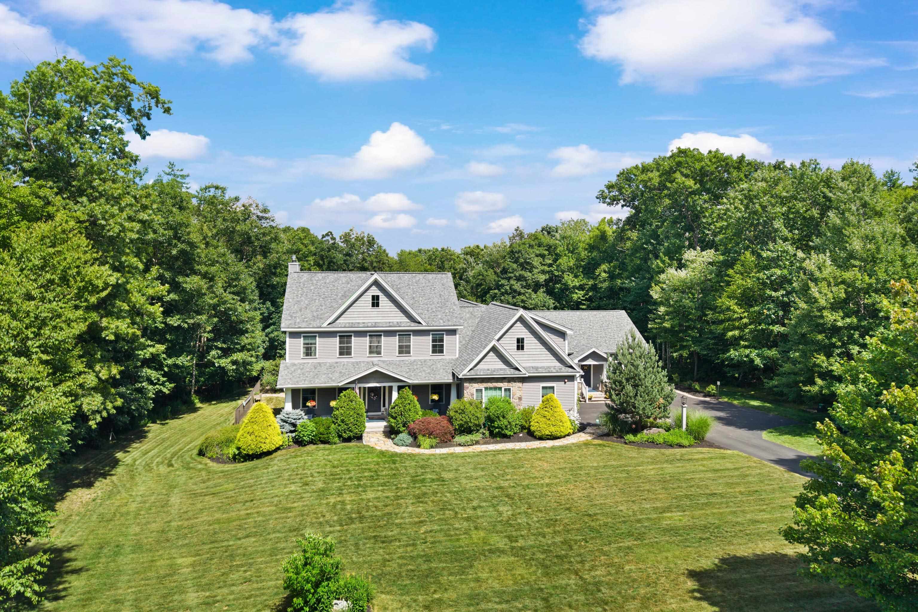 9 Samuel J Dr, Merrimack, NH 03054-2338