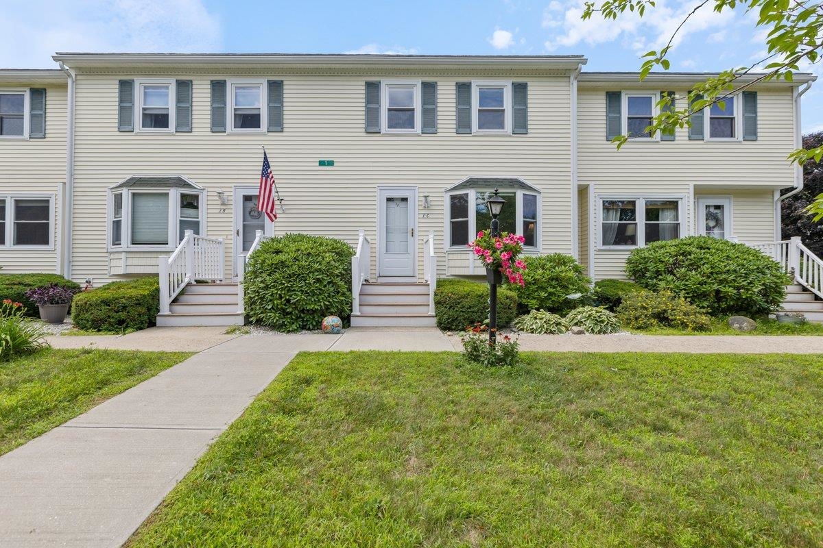 120 Newton Rd #1C, Plaistow, NH 03865