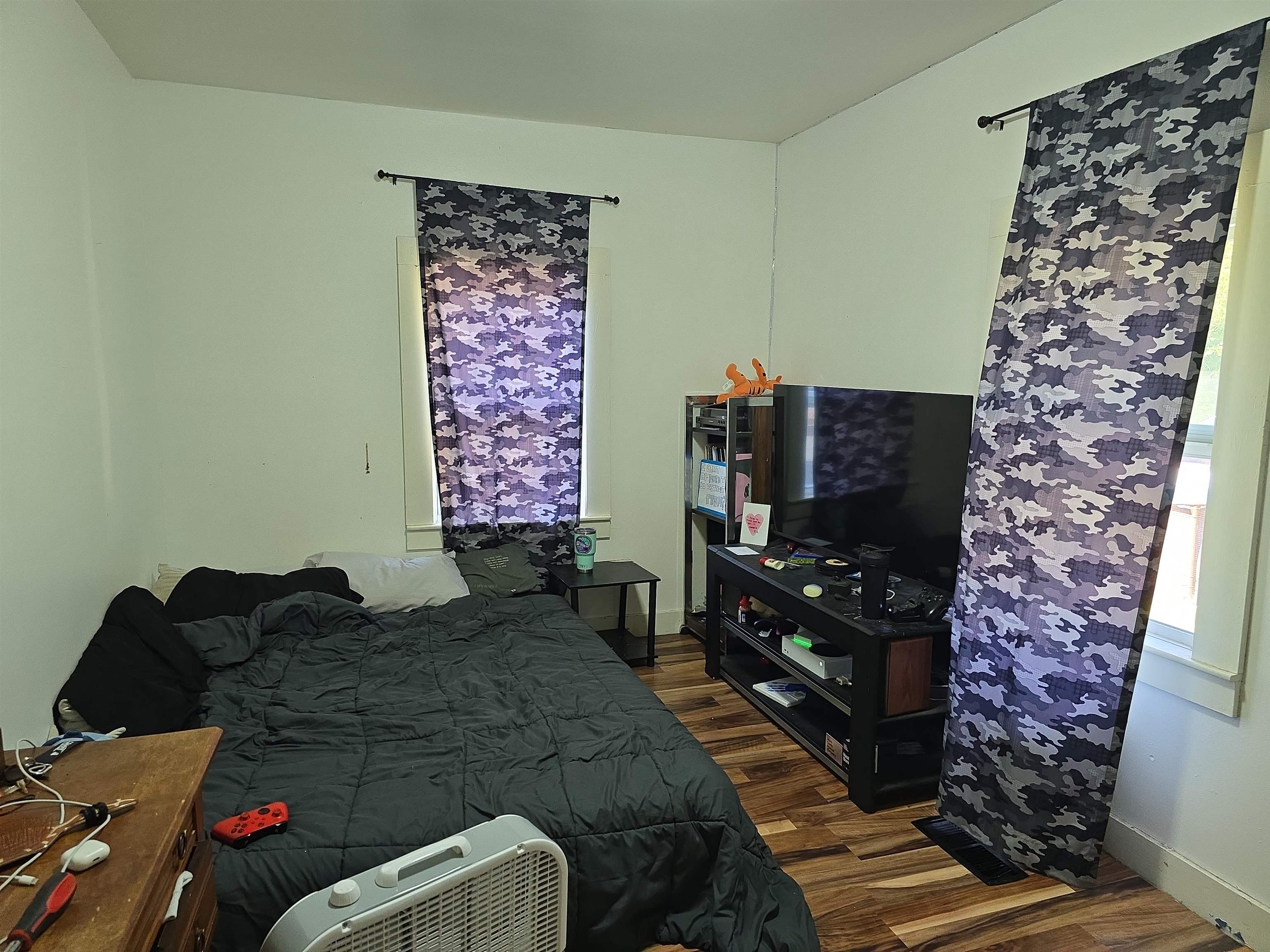 469 Old Claremont Rd, Charlestown, NH 03603