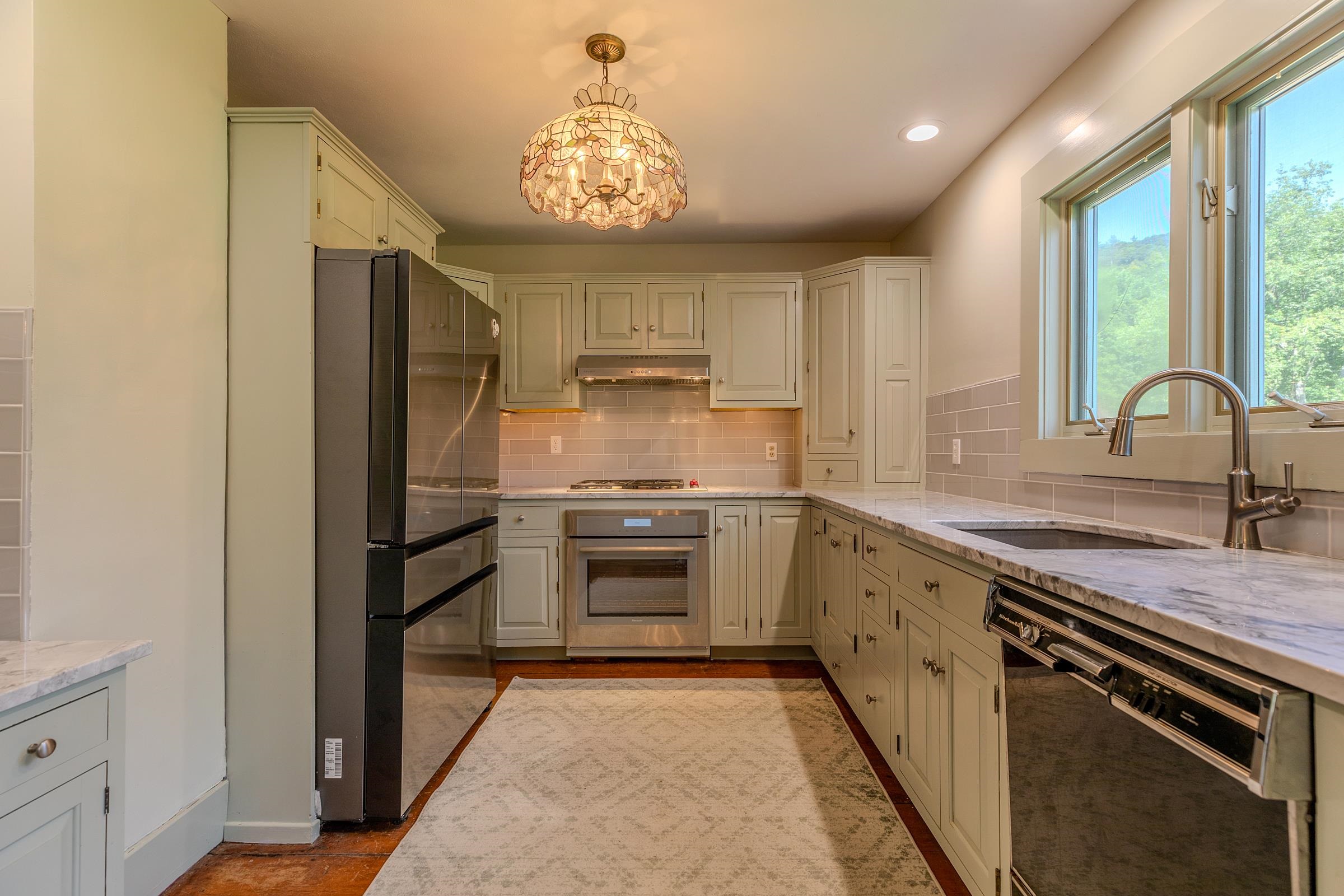 Kitchen 25755053