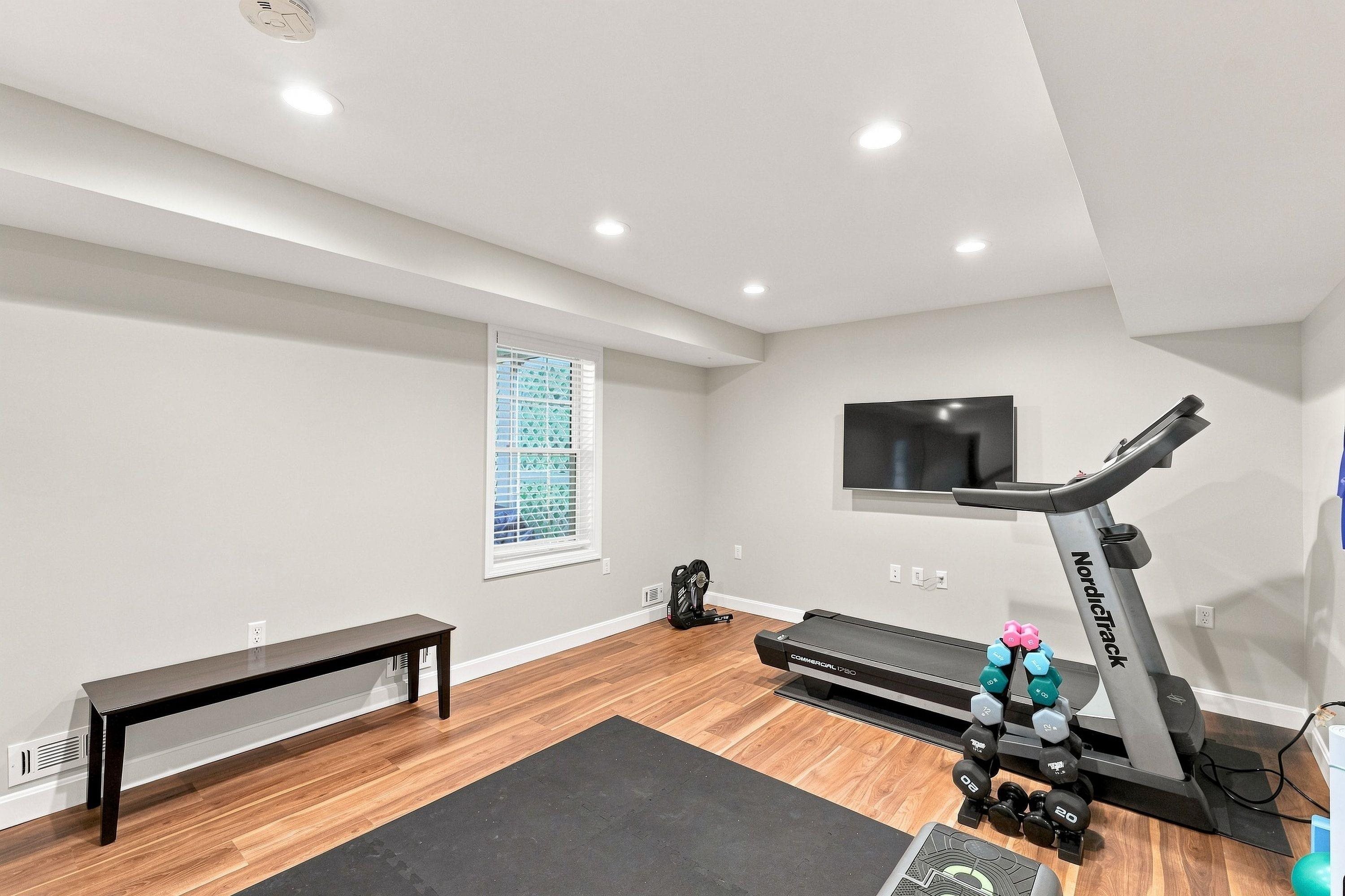 1 Cabernet Dr #2, Concord, NH 03303