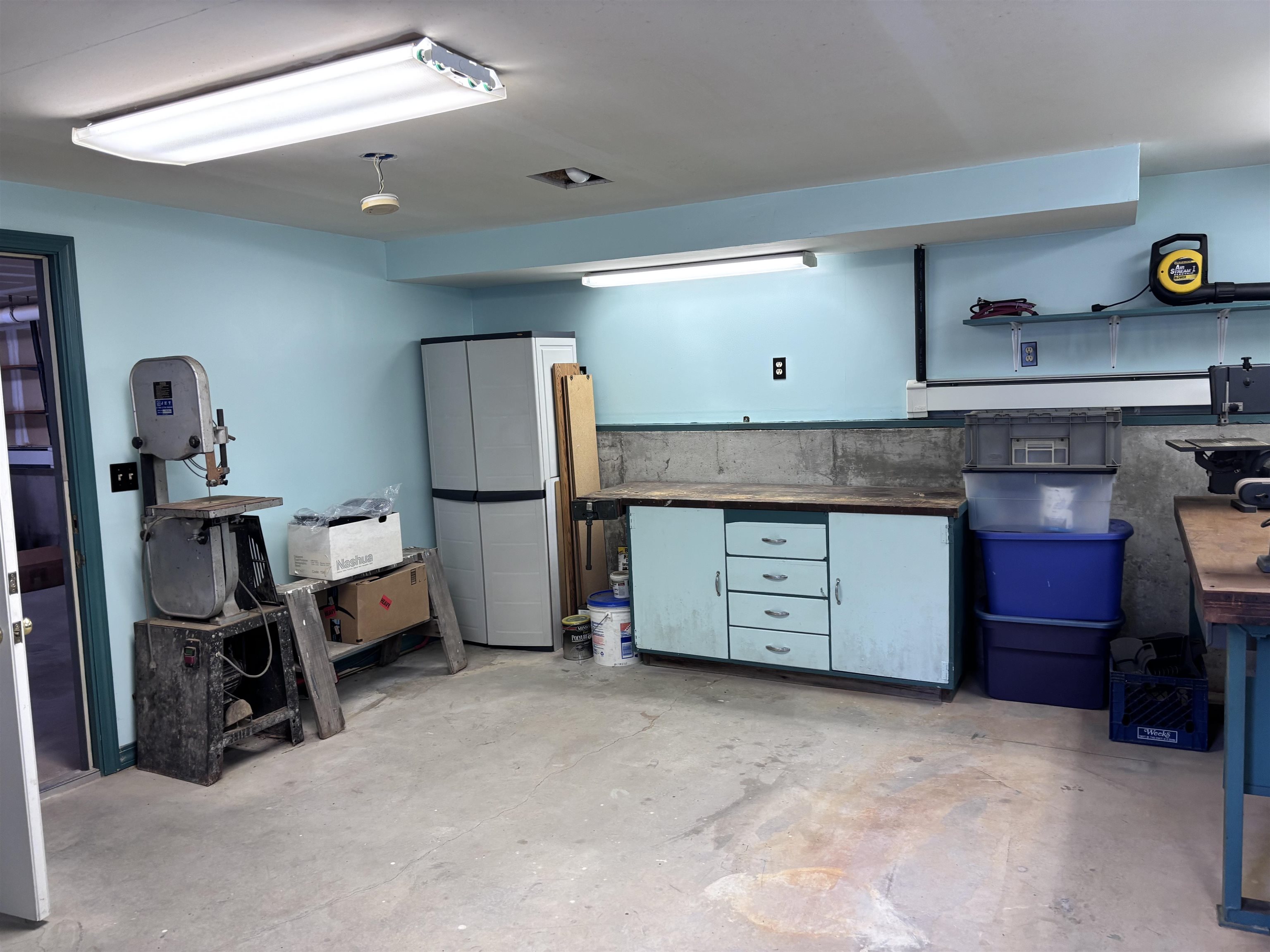 Workshop off the garage
