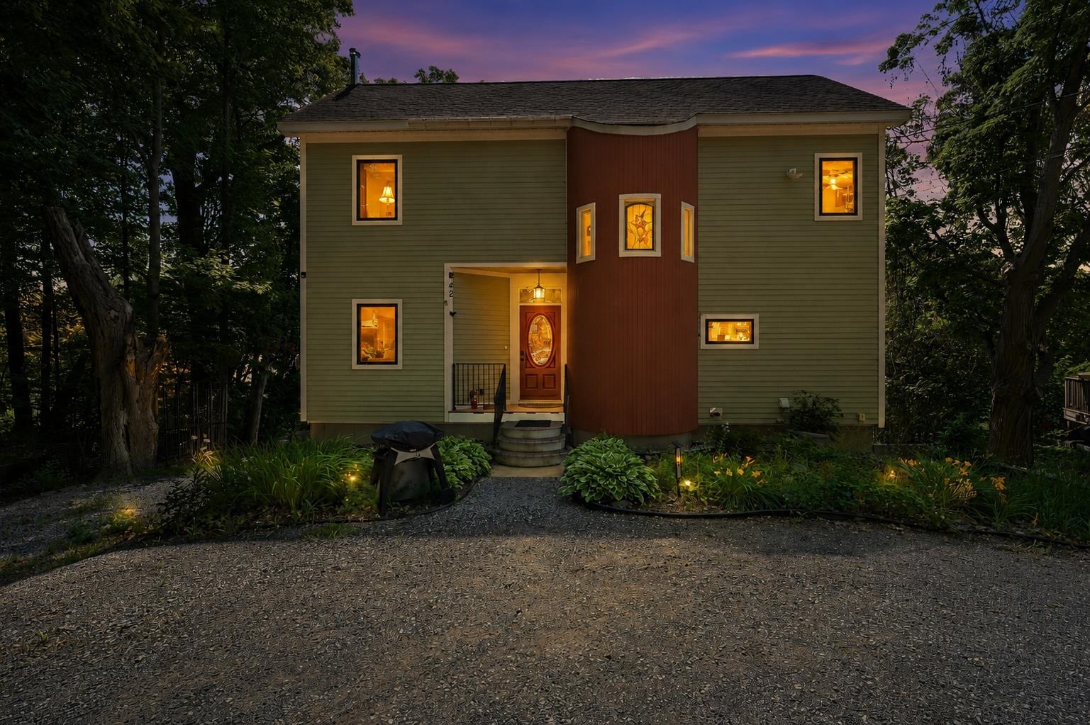 42 North Main St, Boscawen, NH 03303