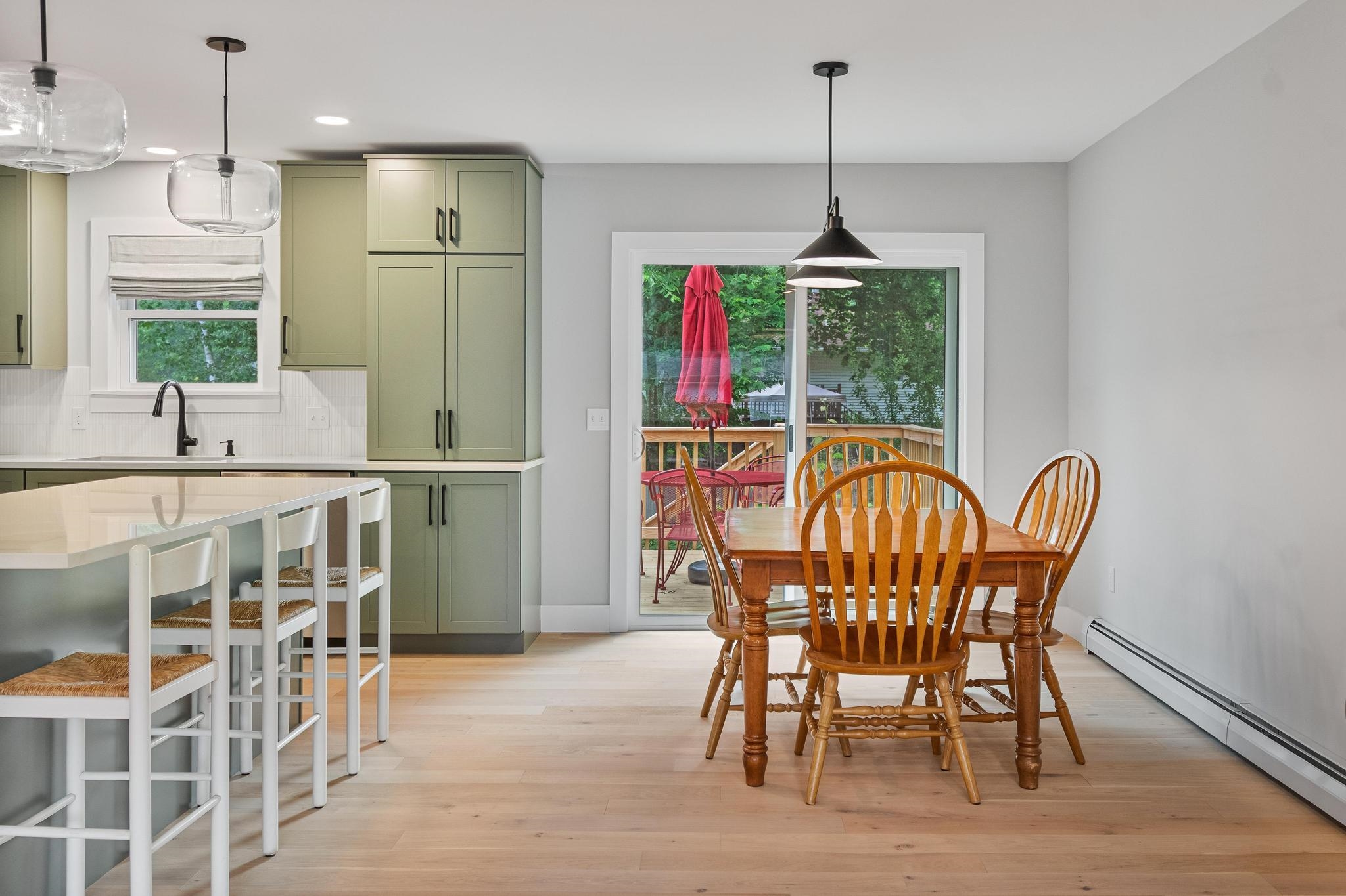 Photo 3 of Single family home for sale at 5 Patricia Pl, Essex Junction, VT 05452 | MLS# 5099889 | Listing updated on 2026-10-05