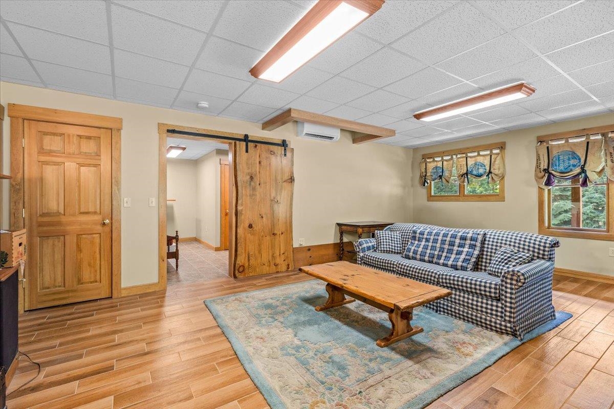 In Law Suite or Rec Room with Separate Entry