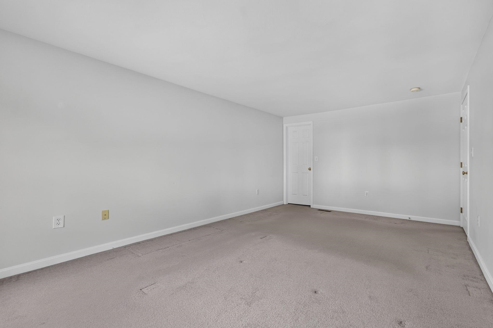 1st Primary Bedroom