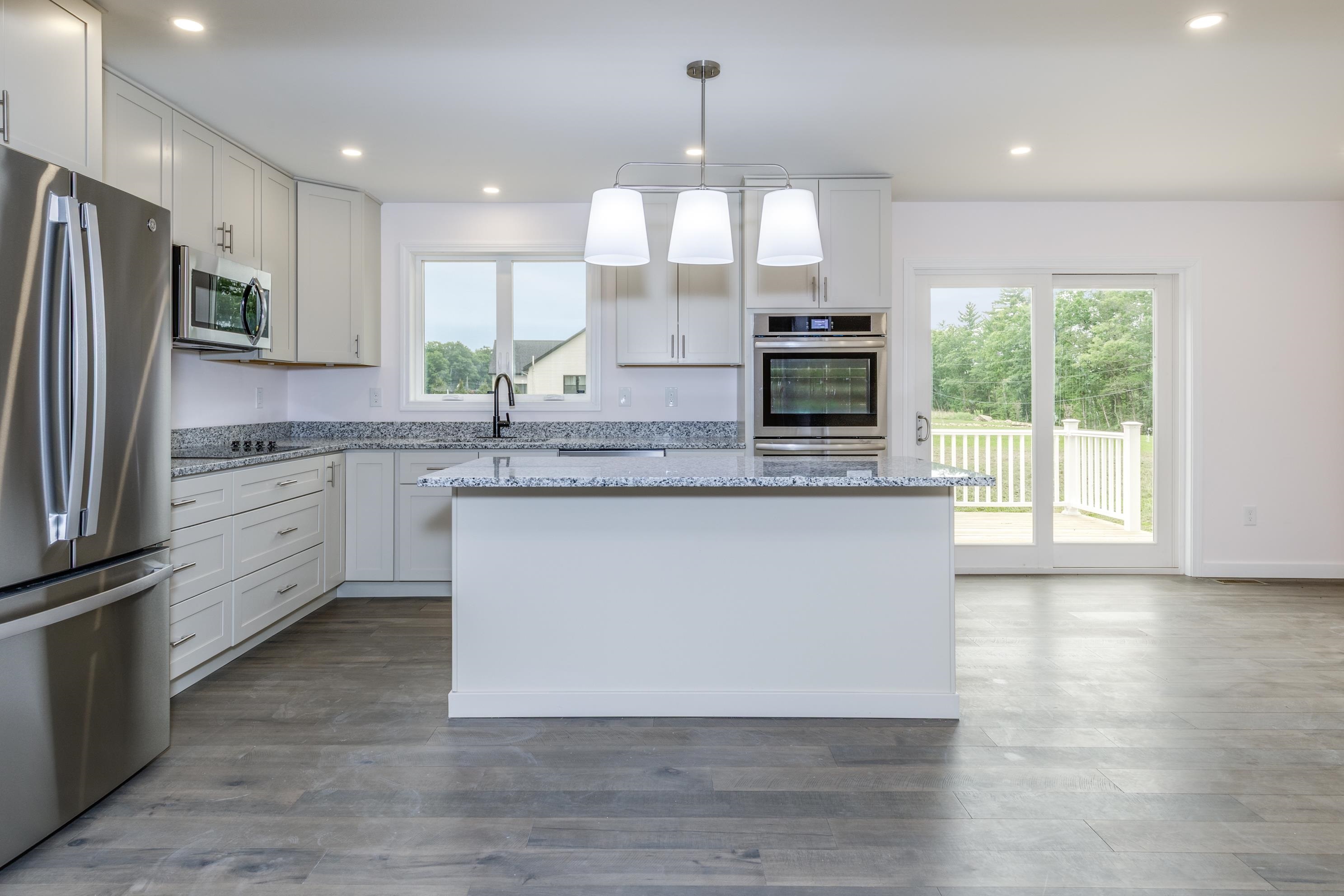 603 Clough Hill Rd, Loudon, NH 03307