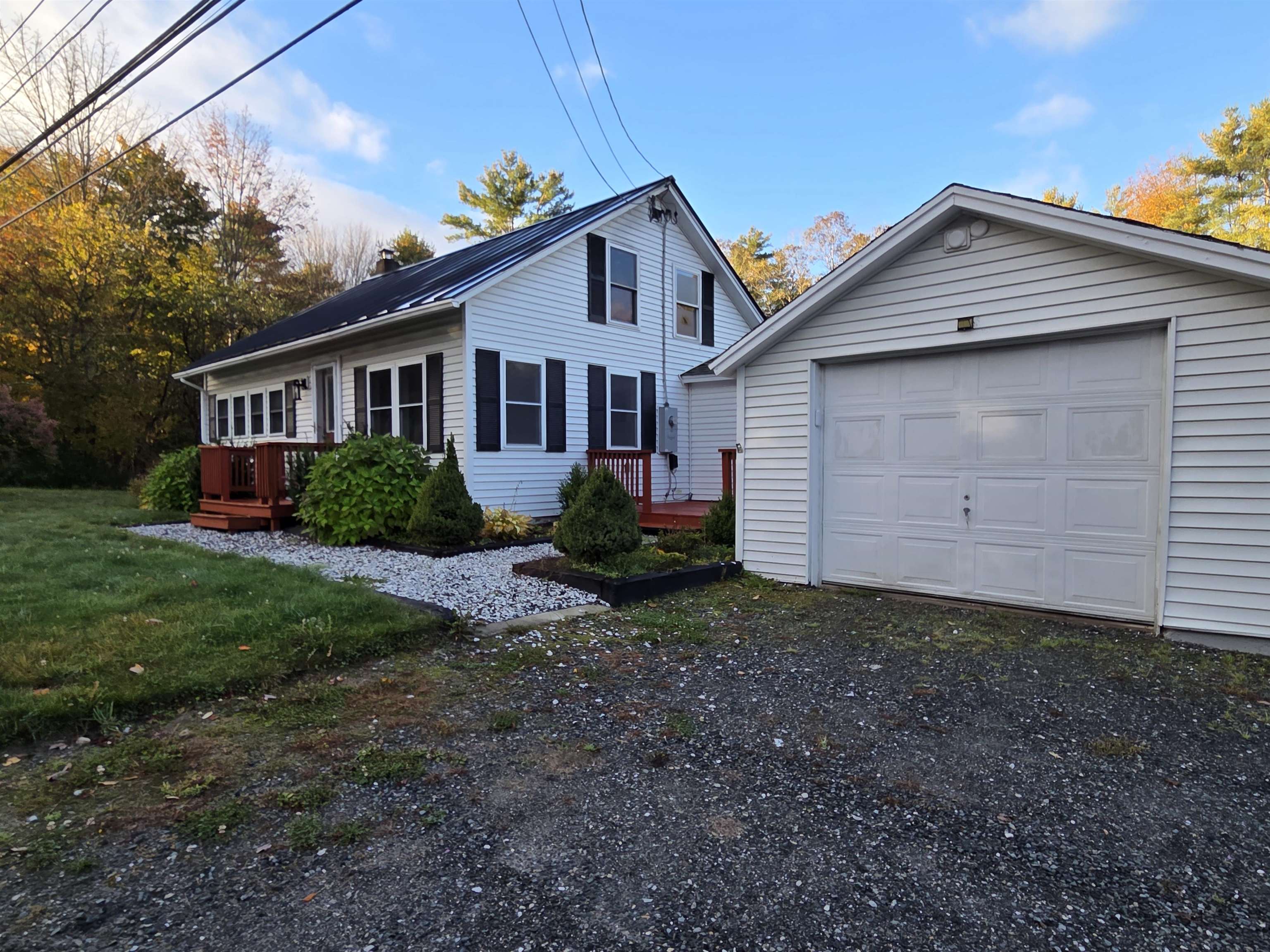 Photo 3 of Single family home for sale at 176 Shaker Hill Rd, Enfield, NH 03748 | MLS# 5100055 | Listing updated on 2026-10-03