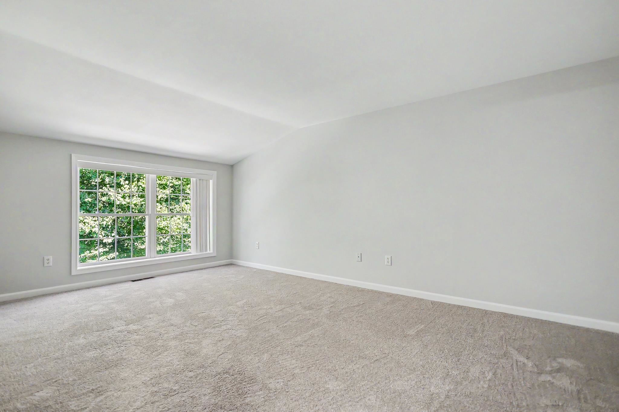 35 Forrest St #35, Hampstead, NH 03826