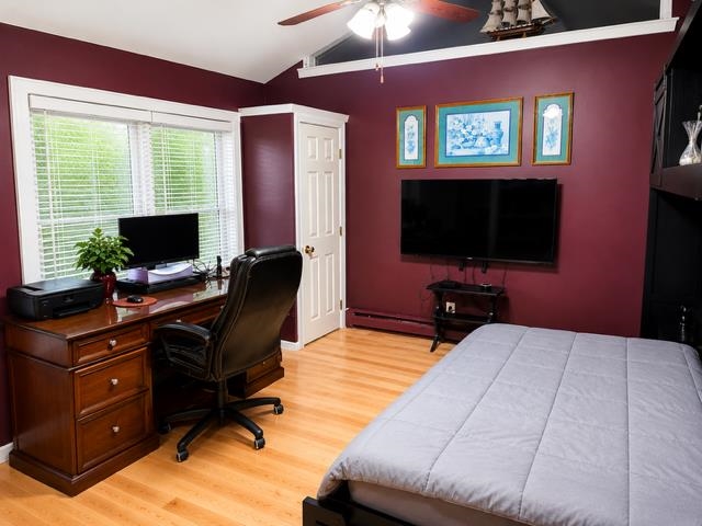 Photo 20 of 25