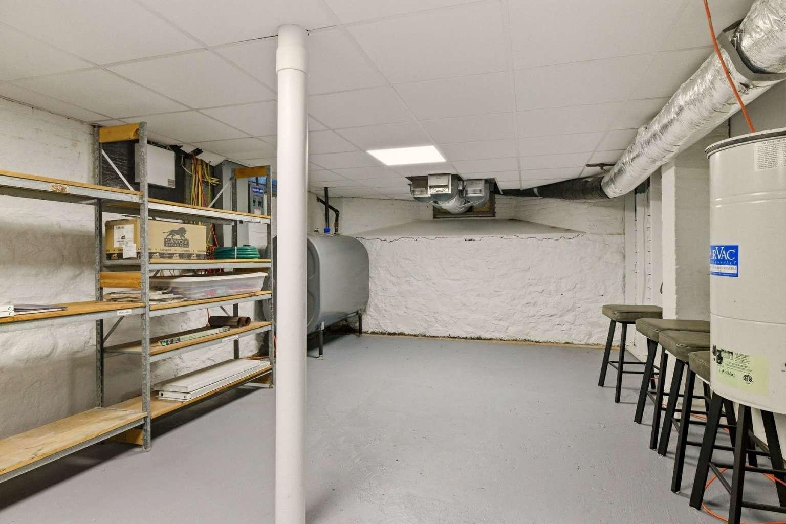 115 Court St, Portsmouth, NH 03801