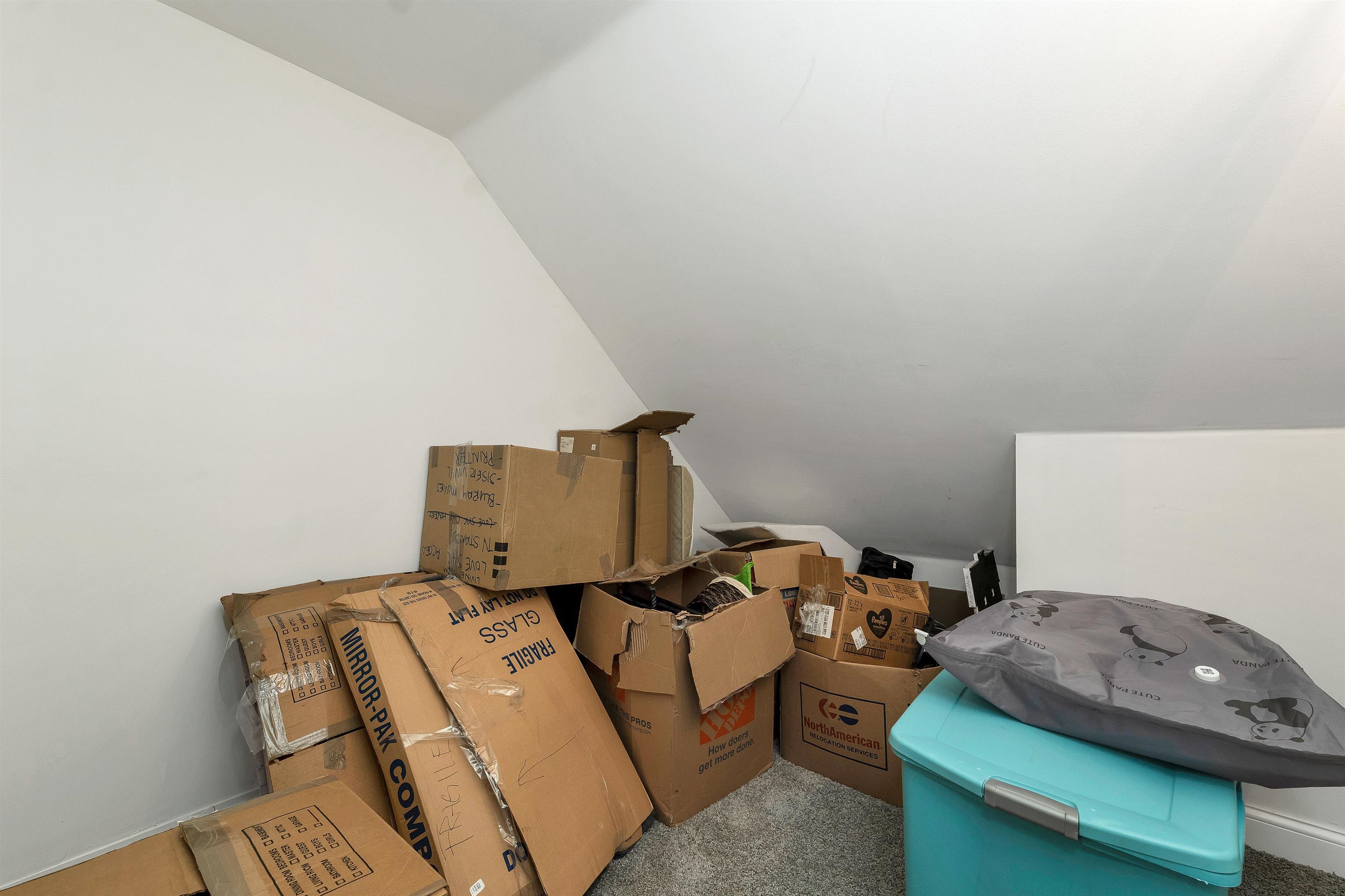 Storage Room- would make a great 2nd bath