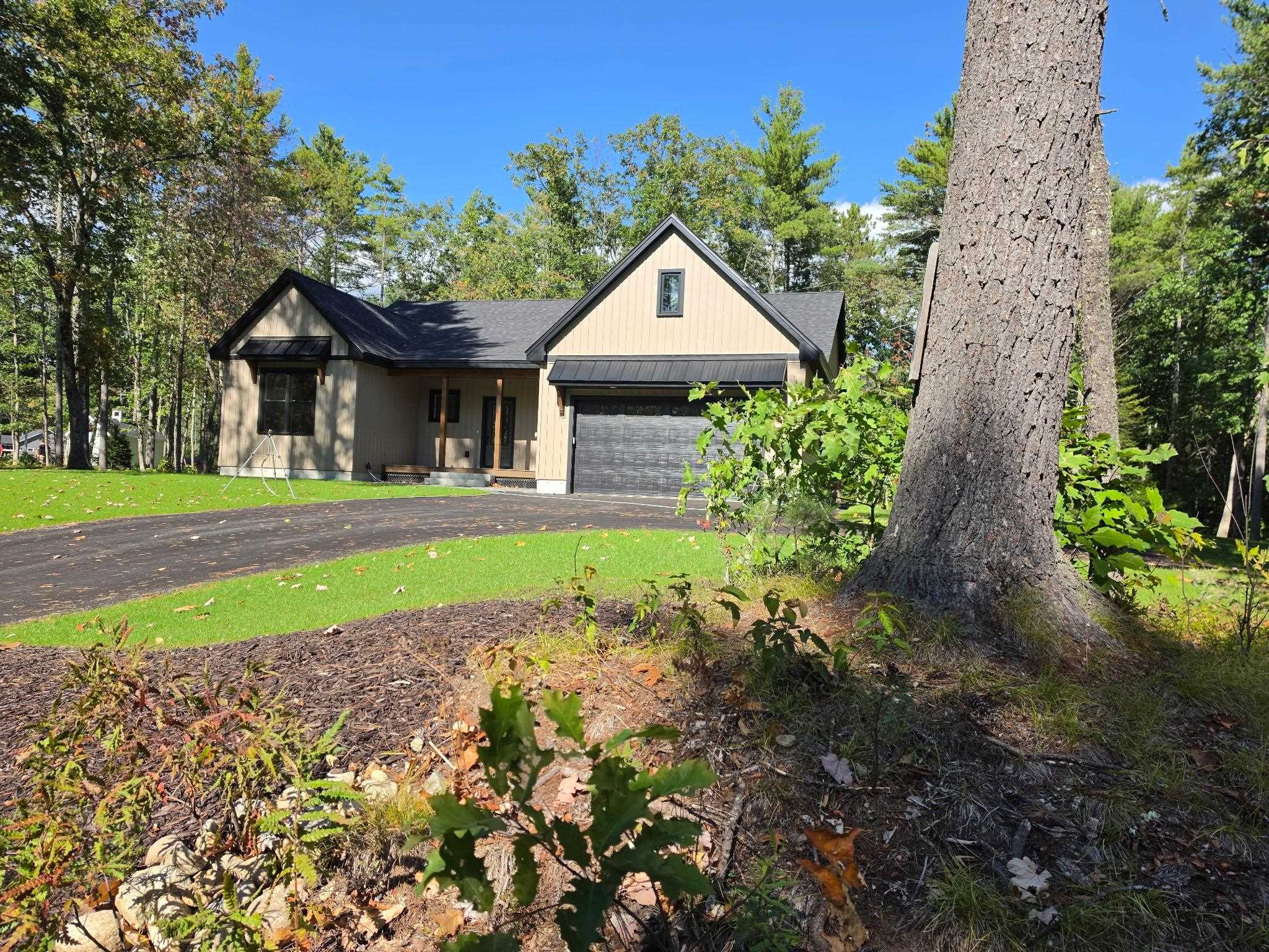 Photo 3 of Single family home for sale at 10 Winchester Ln, Melvin Village, NH 03850 | MLS# 5100567 | Listing updated on 2026-09-19
