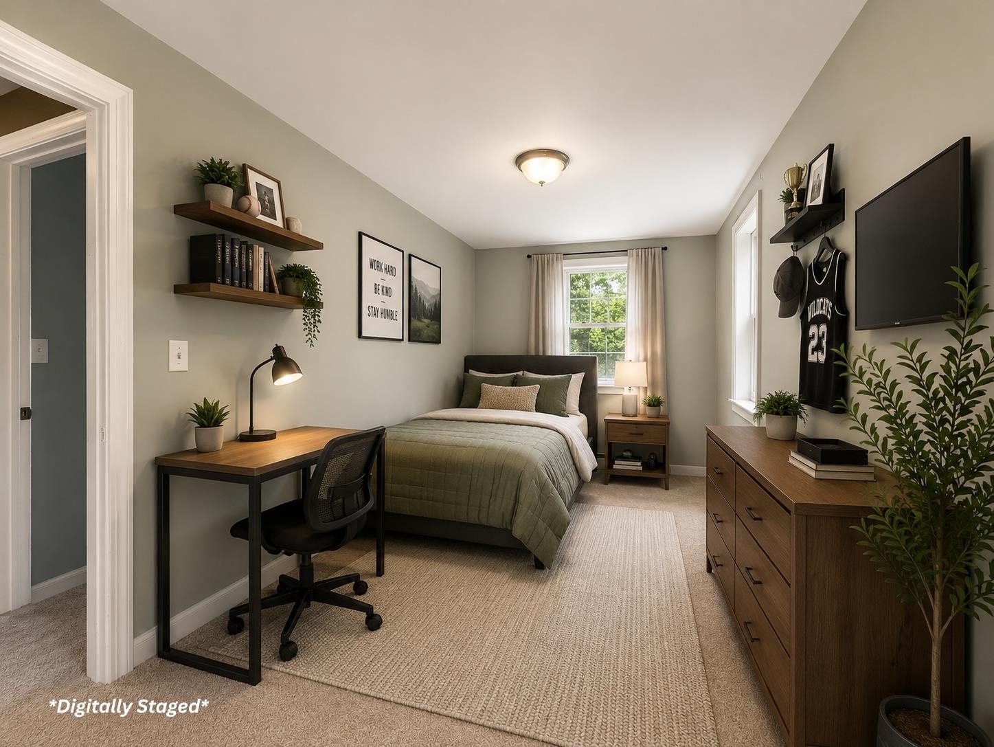 465 Hillside Ave, Berlin, NH 03570