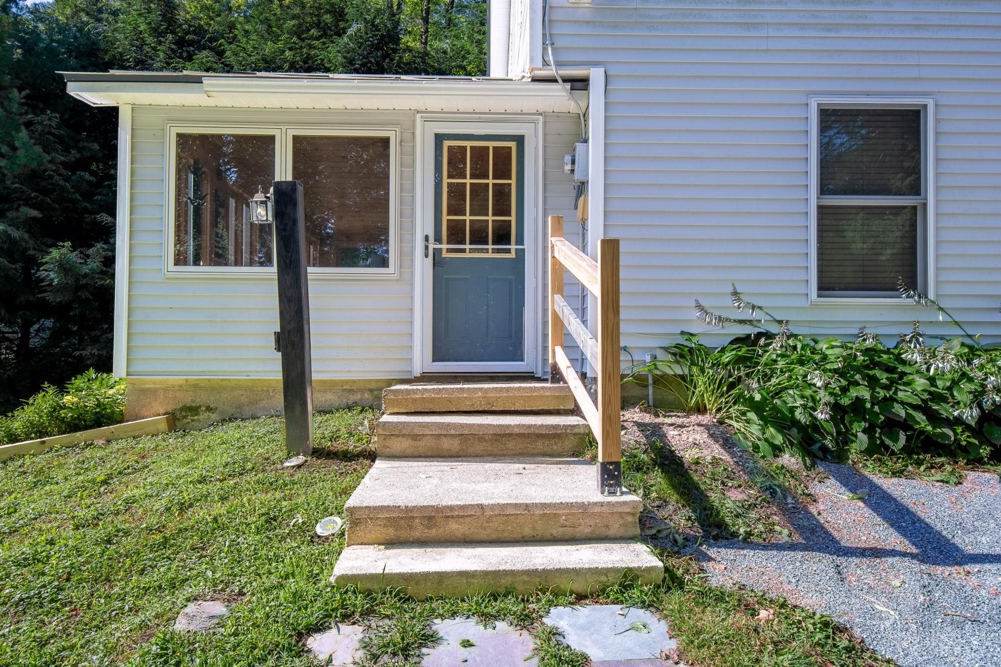 Photo 3 of Single family home for sale at 50 Rosewood Ln, Bomoseen, VT 05732 | MLS# 5100609 | Listing updated on 2026-10-04
