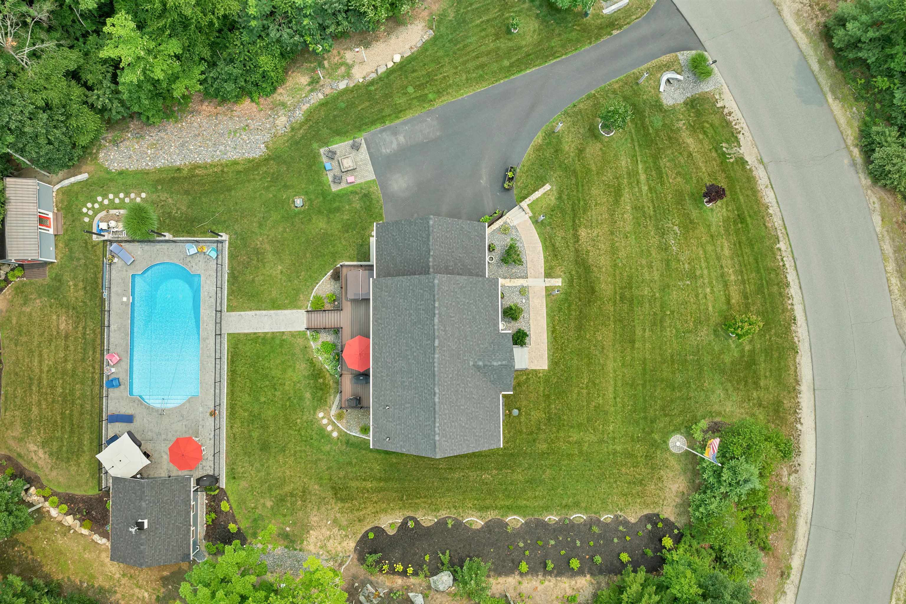 95 Olde Bridge Ln #20-26-38 &39, Epping, NH 03042