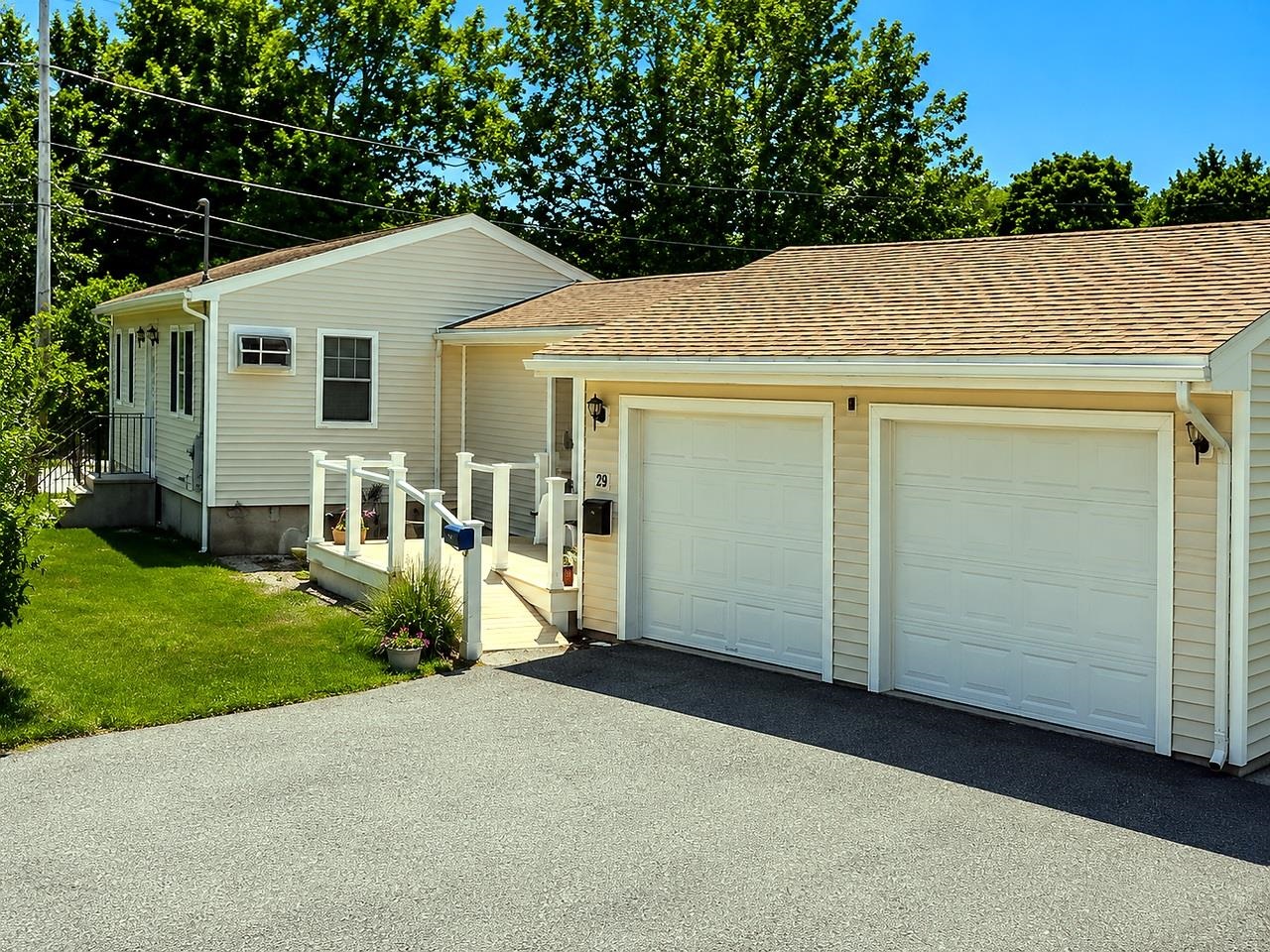 29 Haven Ln, Exeter, NH 03833