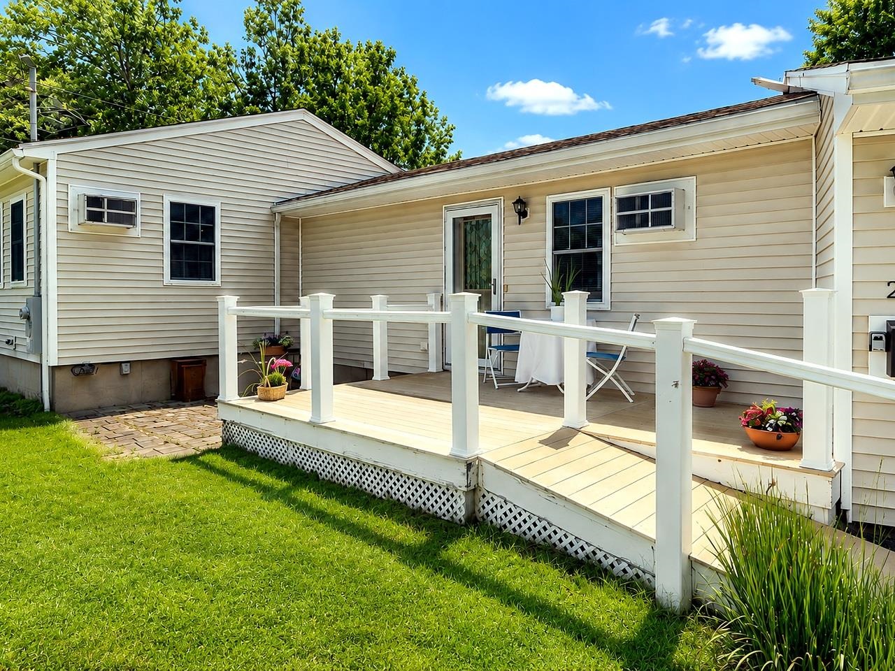 29 Haven Ln, Exeter, NH 03833