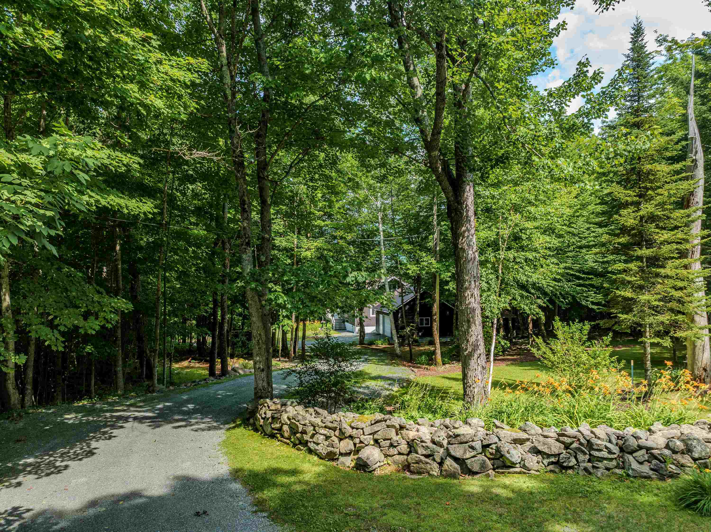 612 Sugar Hill Rd, Easton, NH 03580