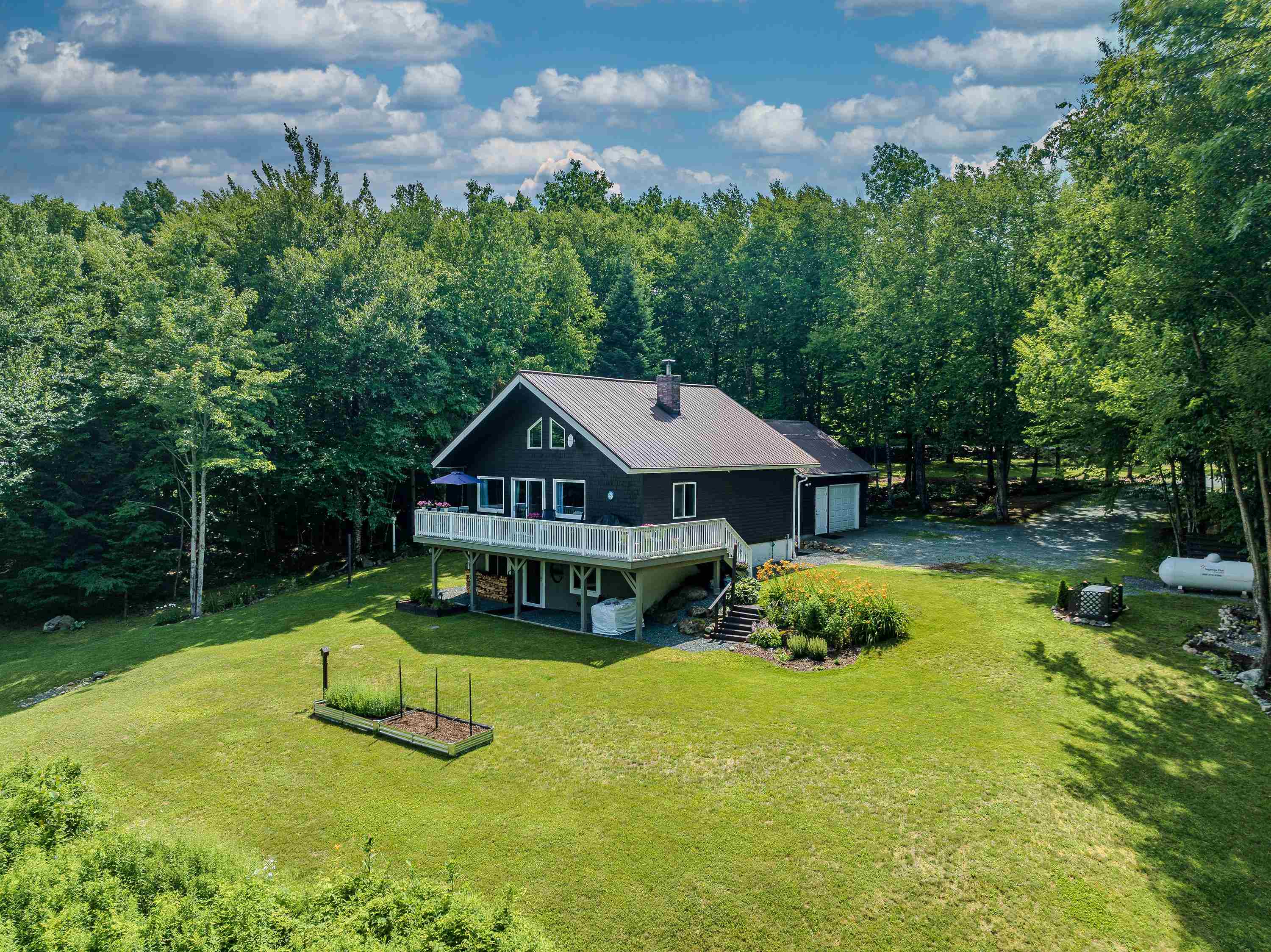 612 Sugar Hill Rd, Easton, NH 03580
