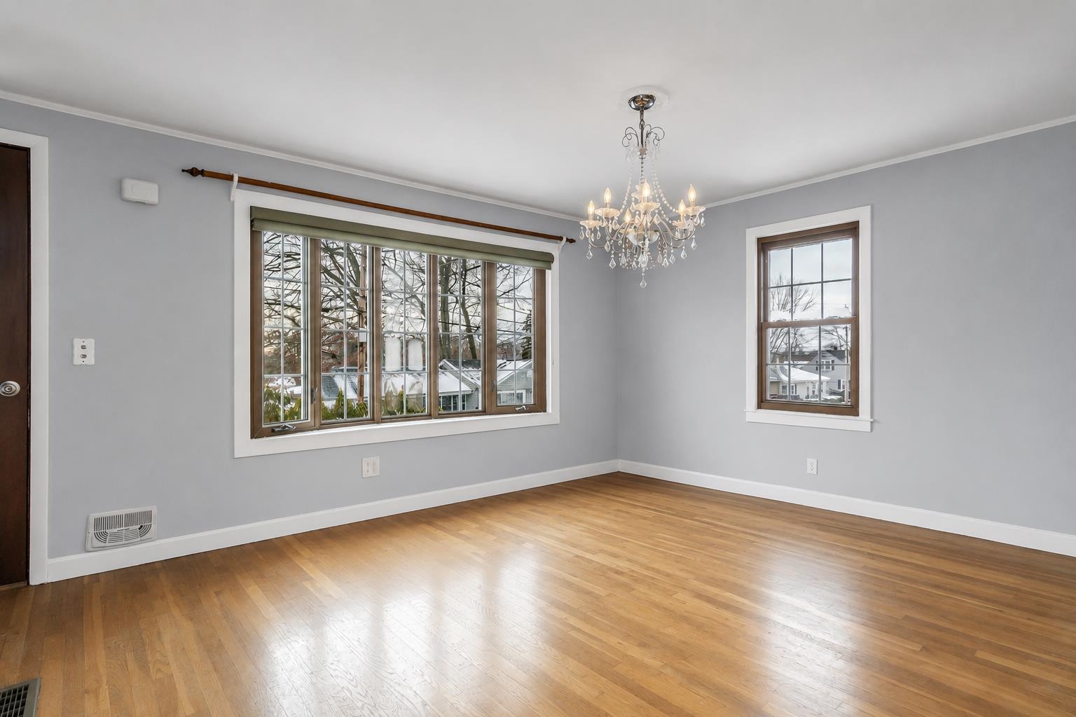 354 Seames Dr, Manchester, NH 03103