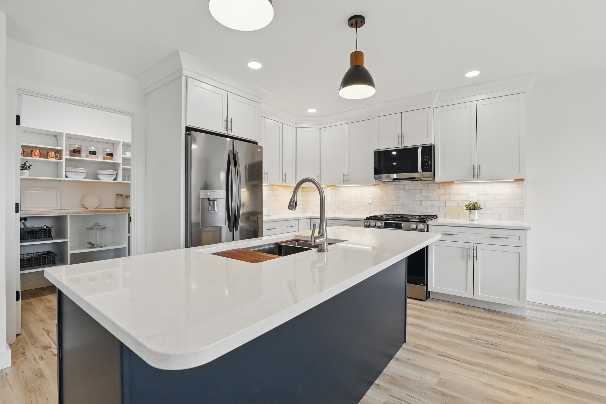 9 Chestnut Ln, Northwood, NH 03261