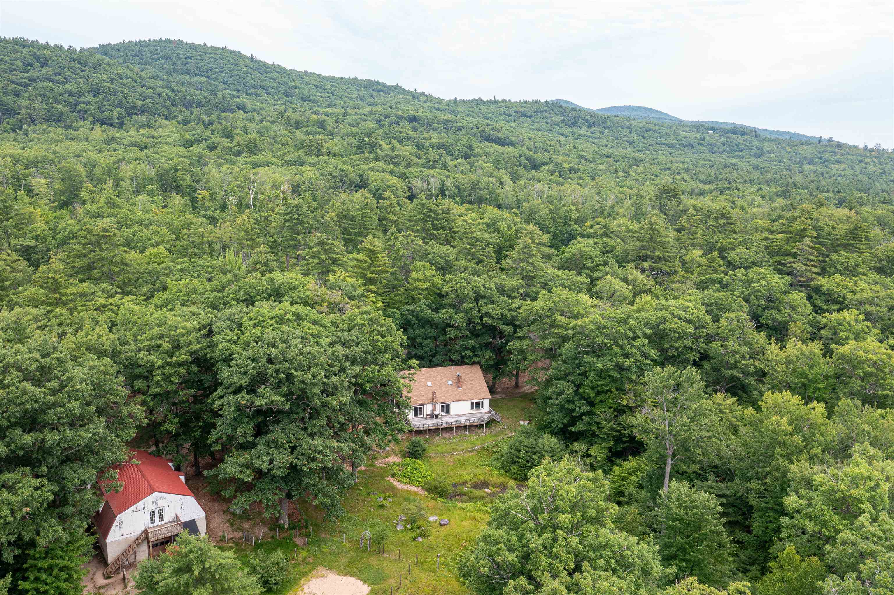 90 Champion Hill Rd, Effingham, NH 03882