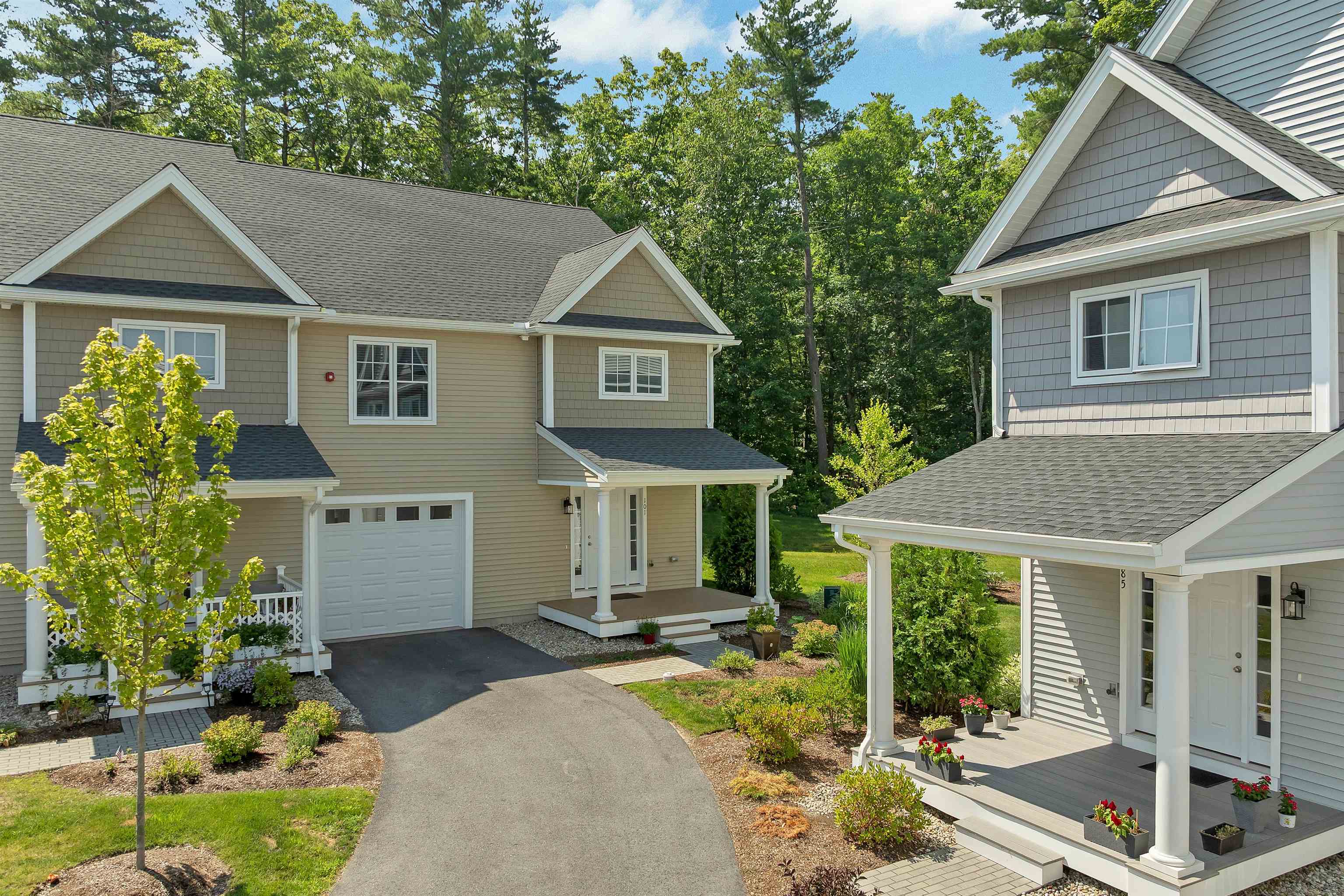 101 Centerwood Way, Manchester, NH 03102