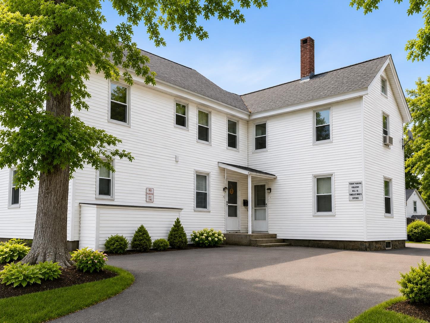 145 E Hollis St, Nashua, NH 03060