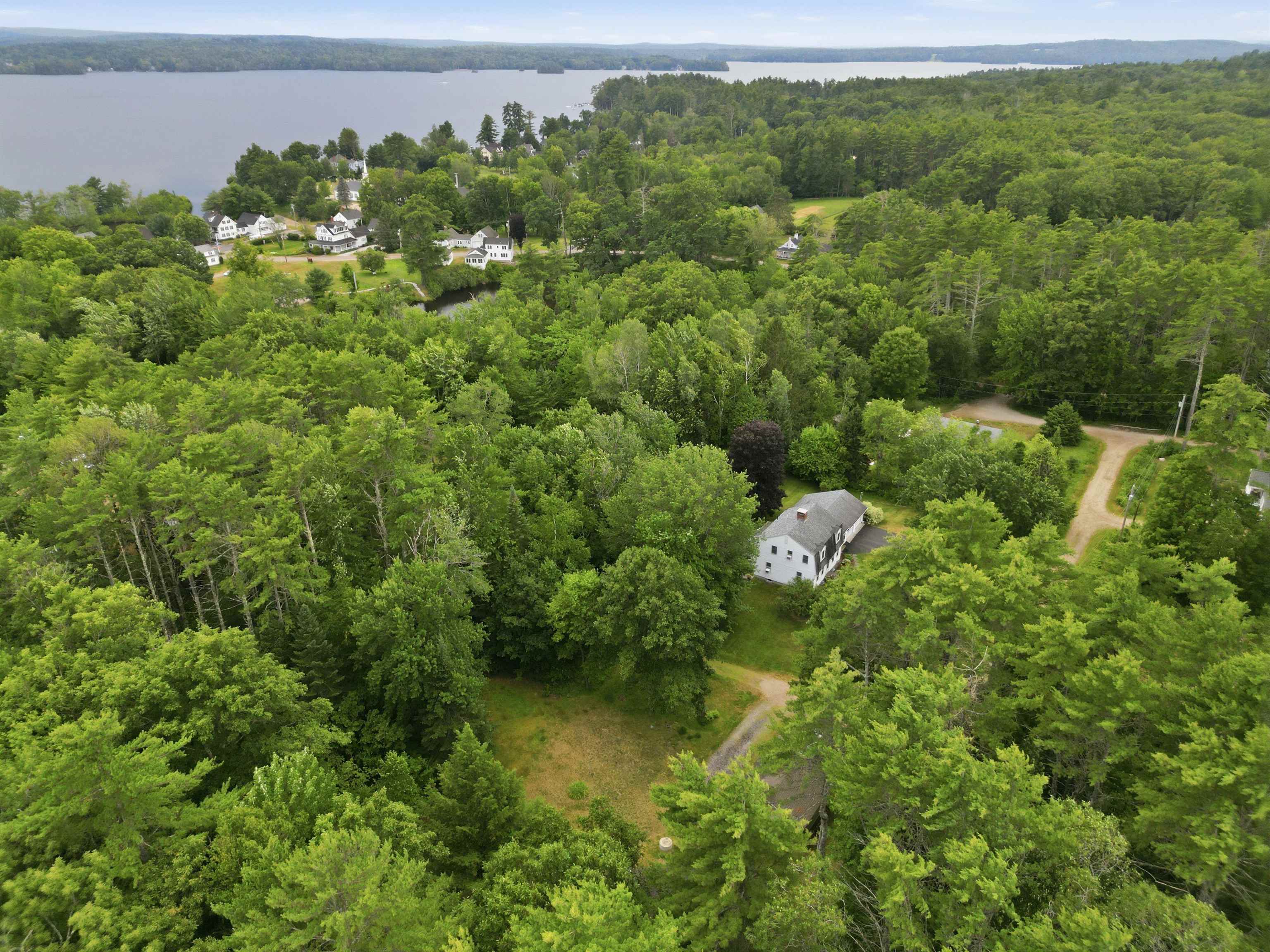 6 Marisue Ter, Tuftonboro, NH 03816
