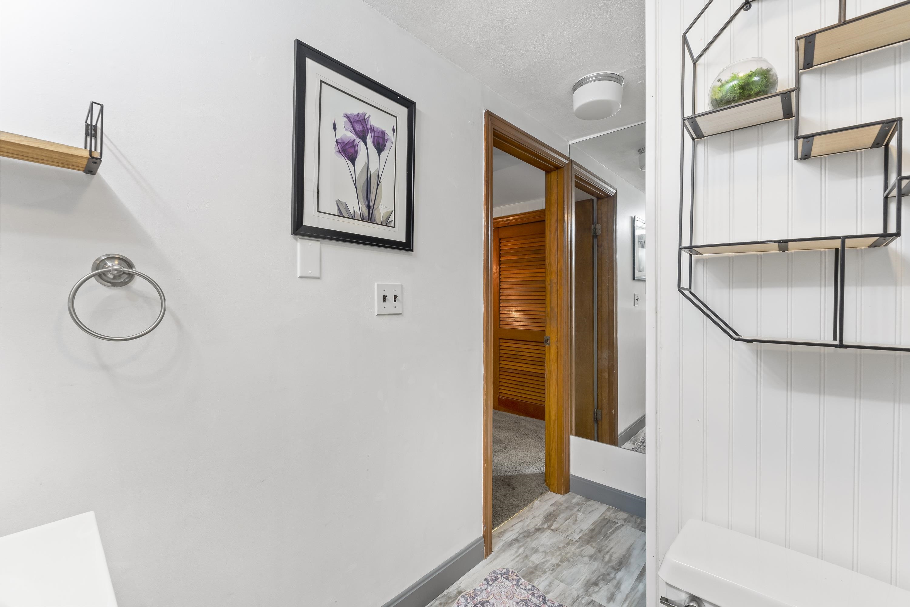 19 North Rd, North Hampton, NH 03862