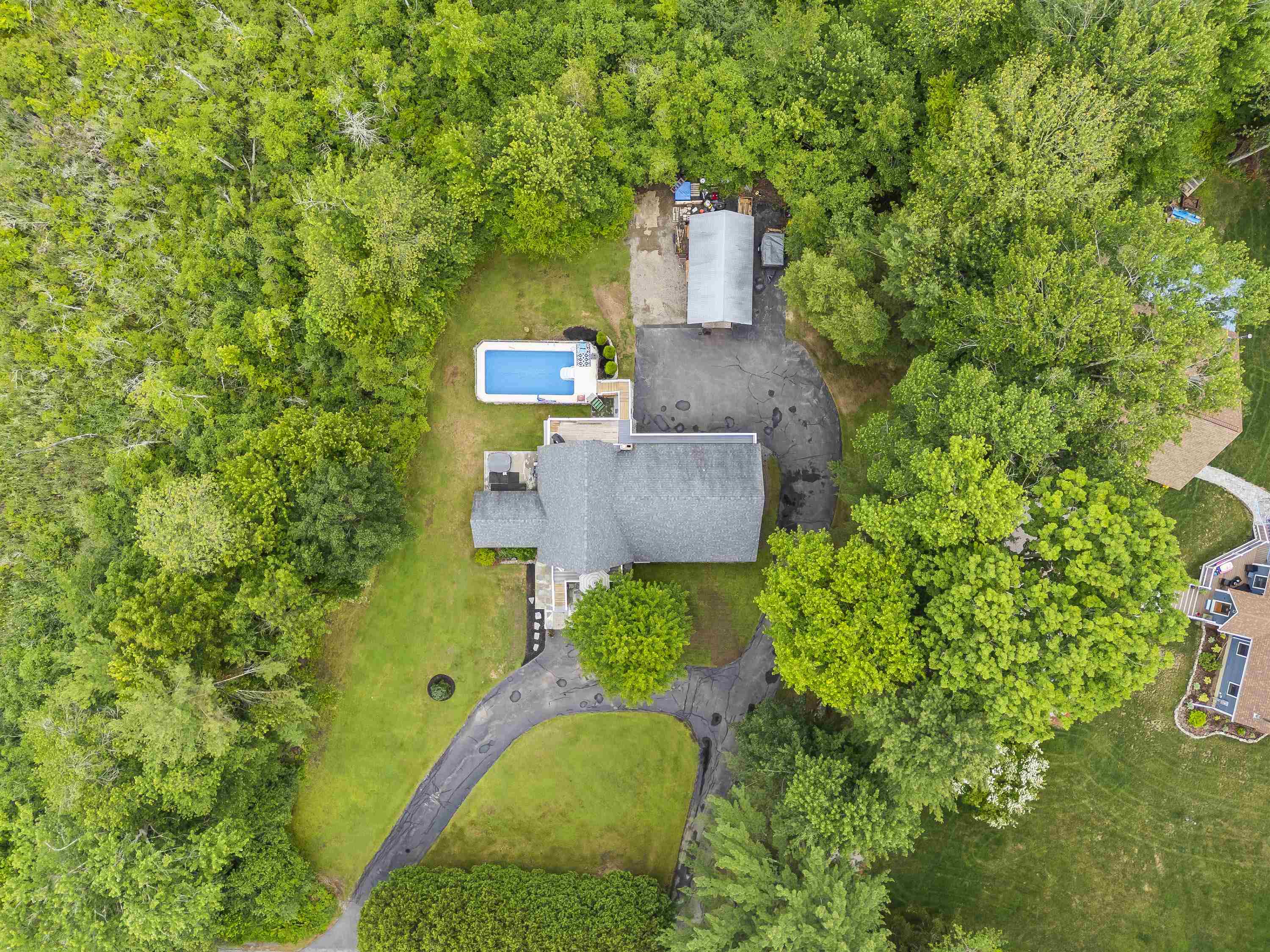 19 North Rd, North Hampton, NH 03862