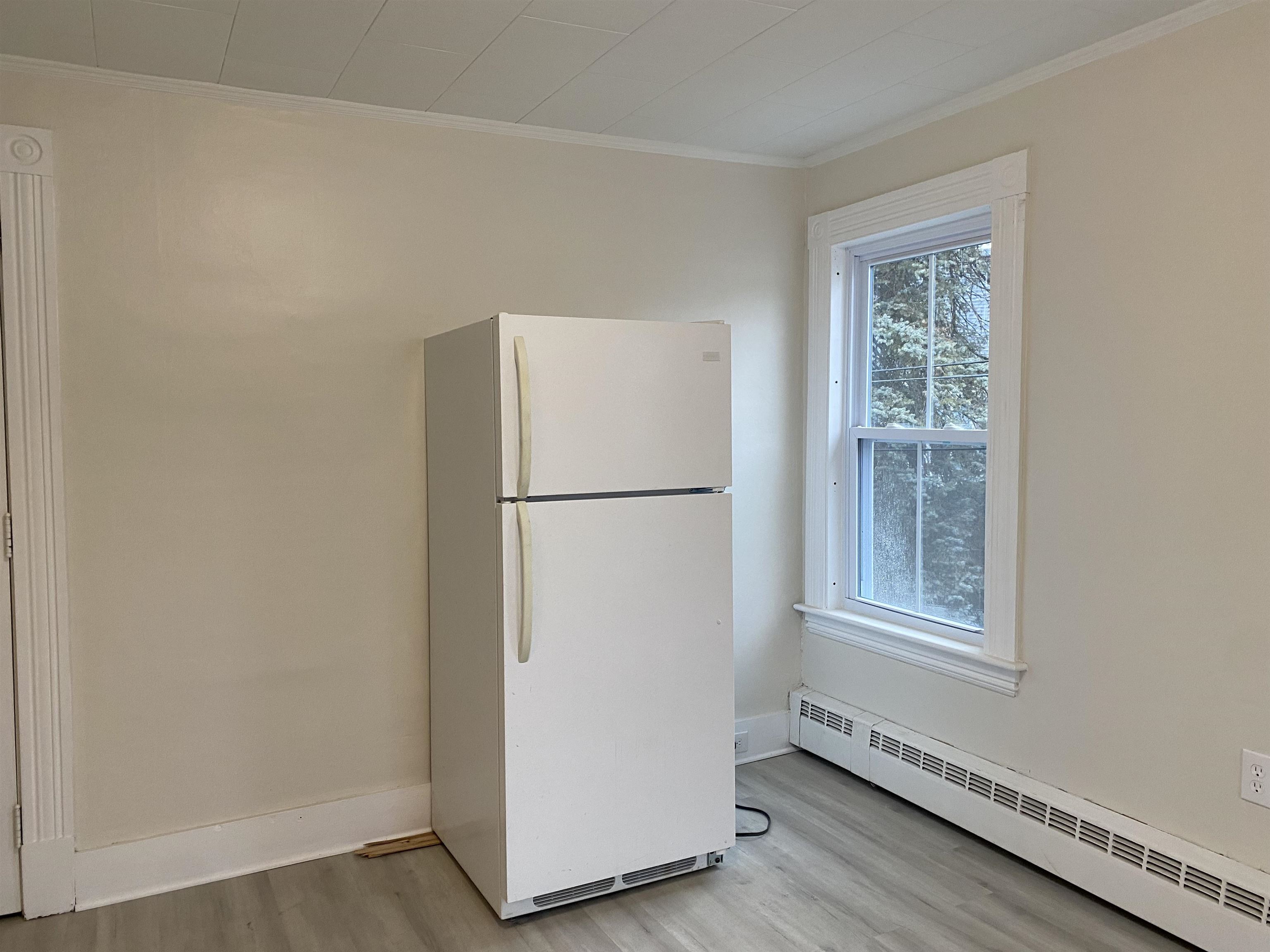 88 Bowman St, Laconia, NH 03246