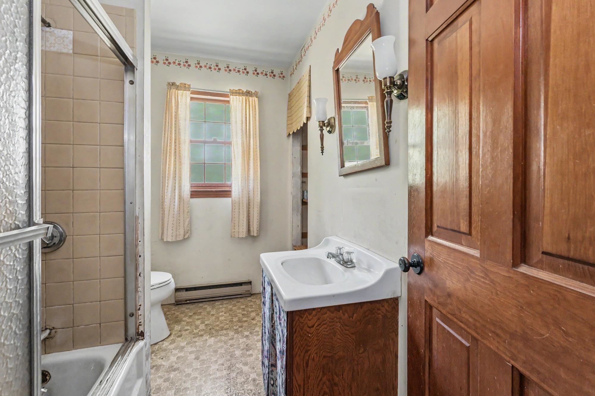 540 Mountain Rd, Concord, NH 03301