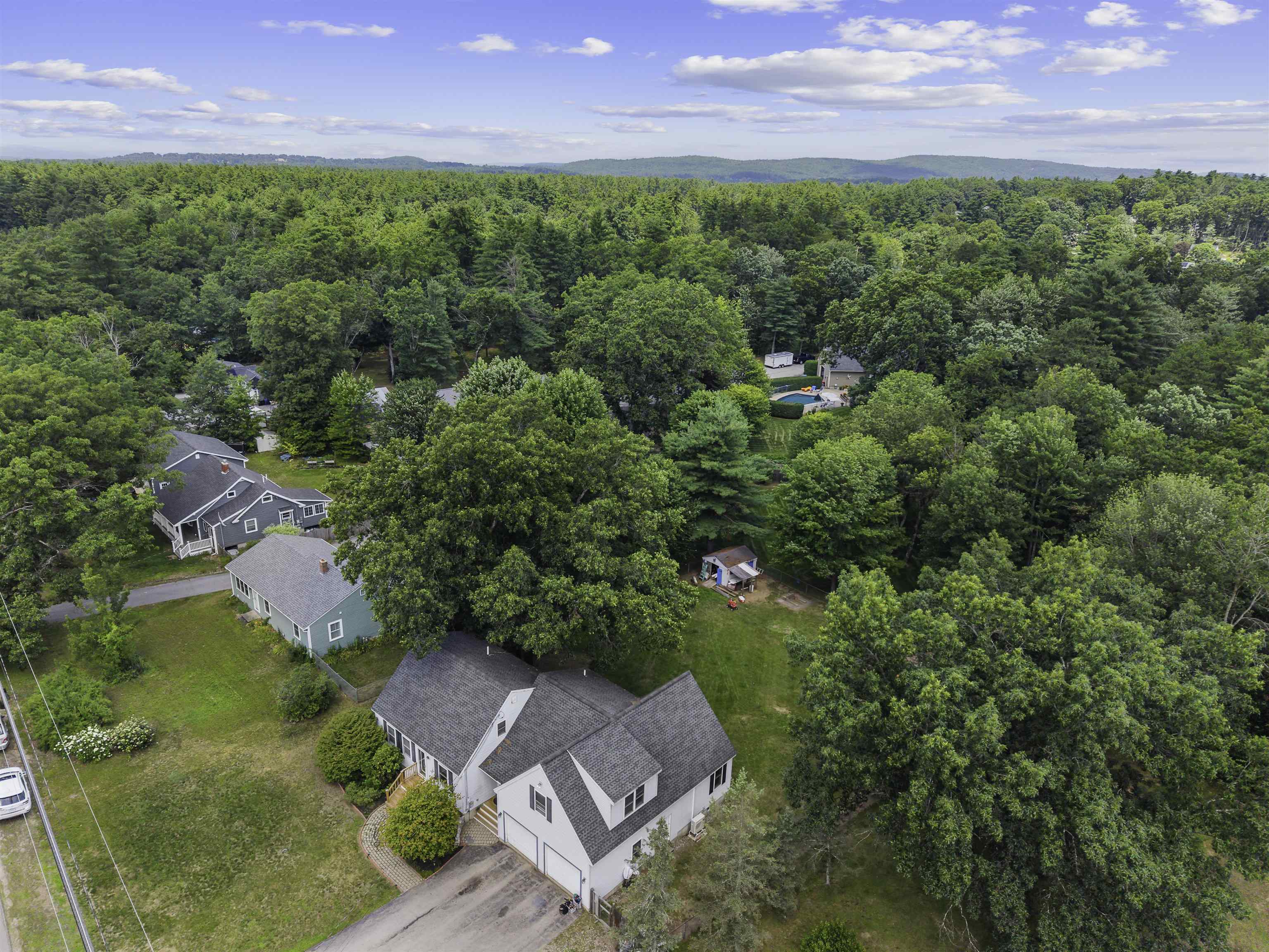 124 Eastside Dr, Concord, NH 03301