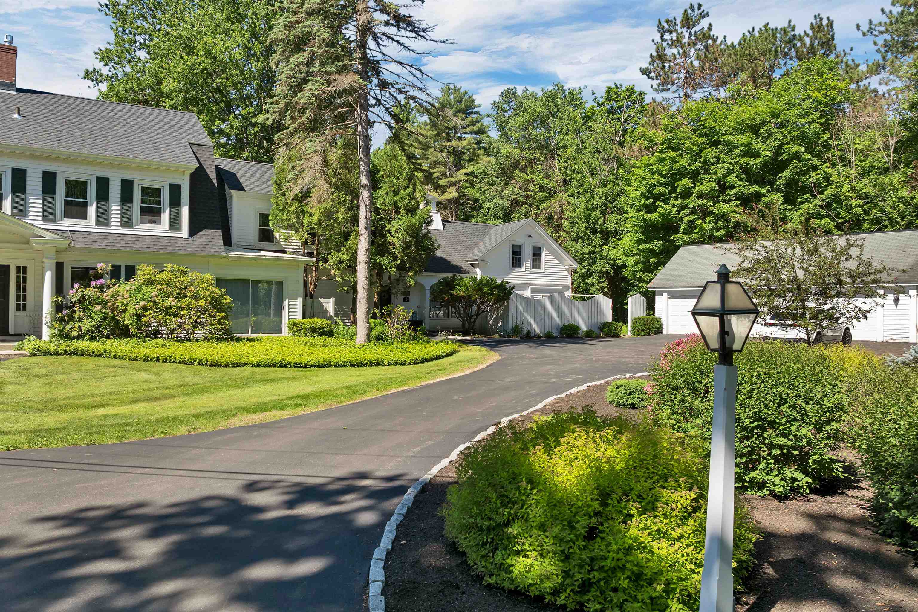 4 Farmhouse Ln, Wolfeboro, NH 03894