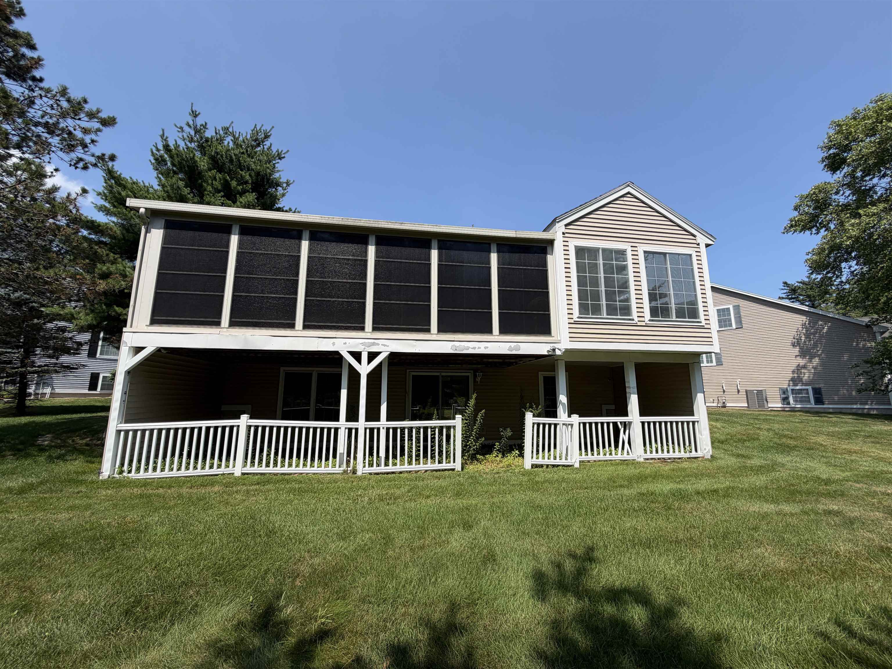 12 Twin Pond Cir, Exeter, NH 03833